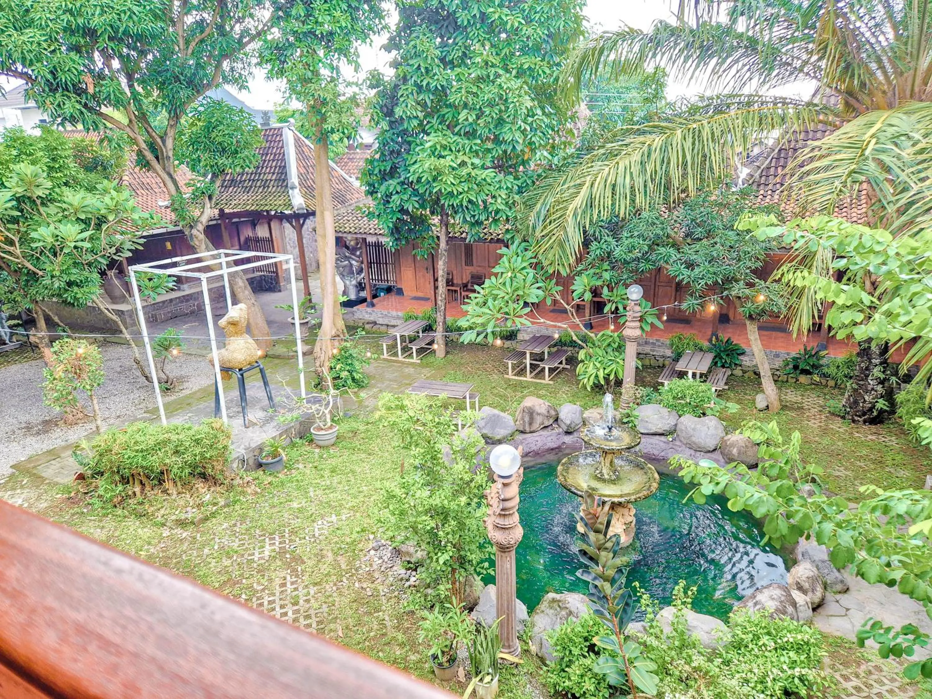 Spring in Pendhapa Art Space - PAS Limasan Homestay