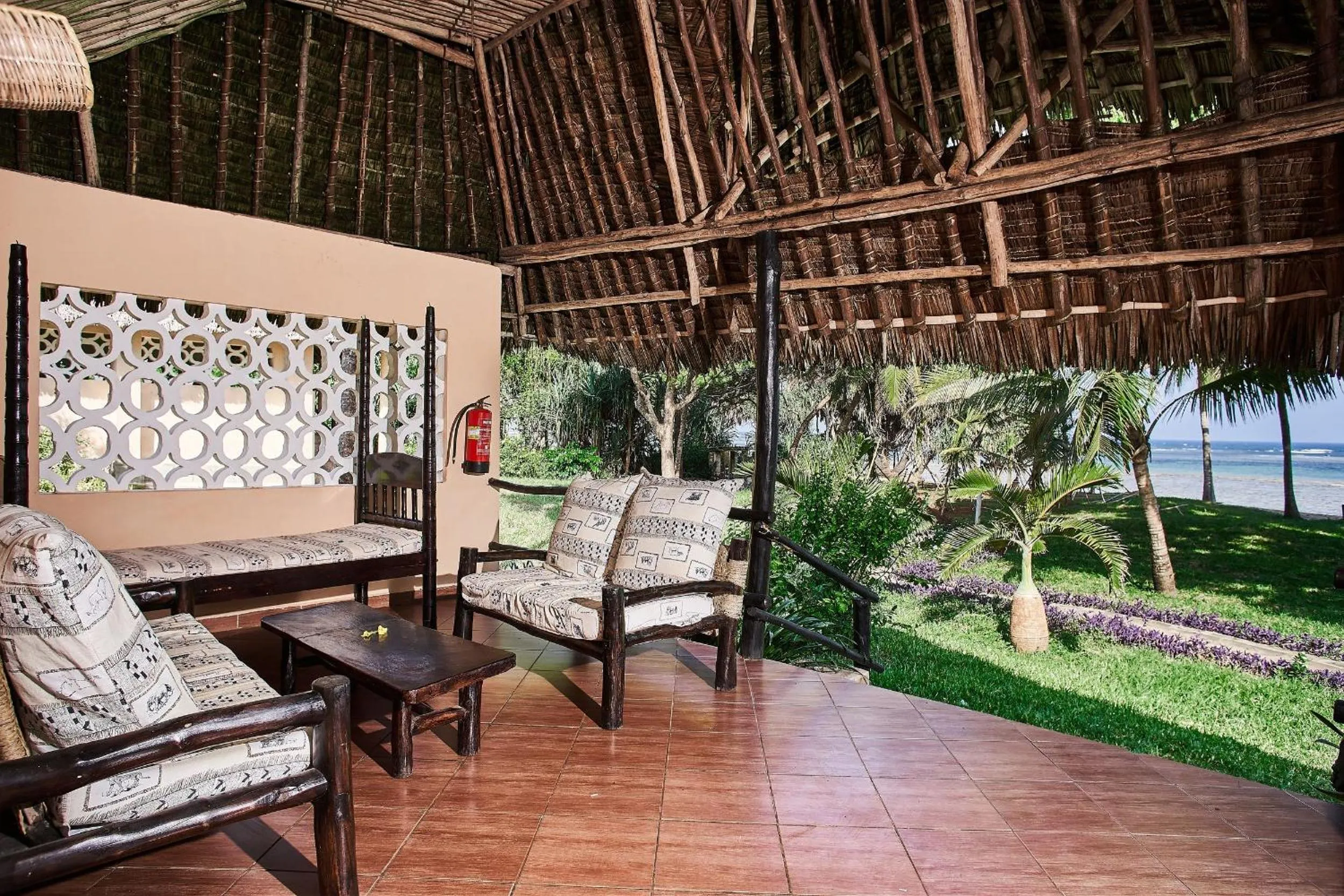 Garden view in Coral Beach Resort