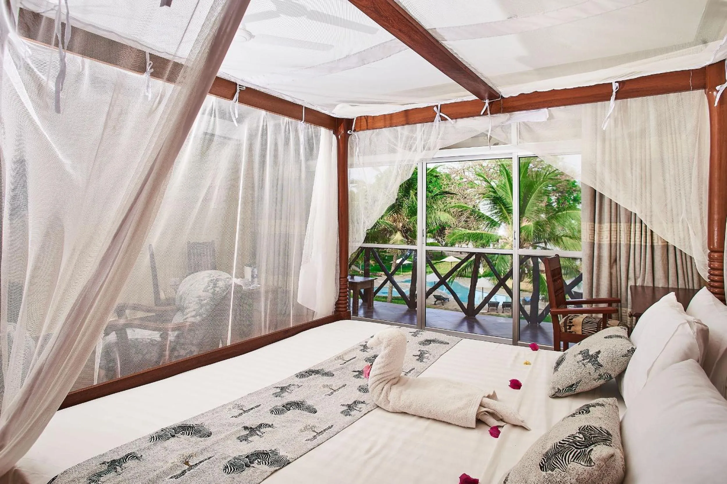 Bed in Coral Beach Resort