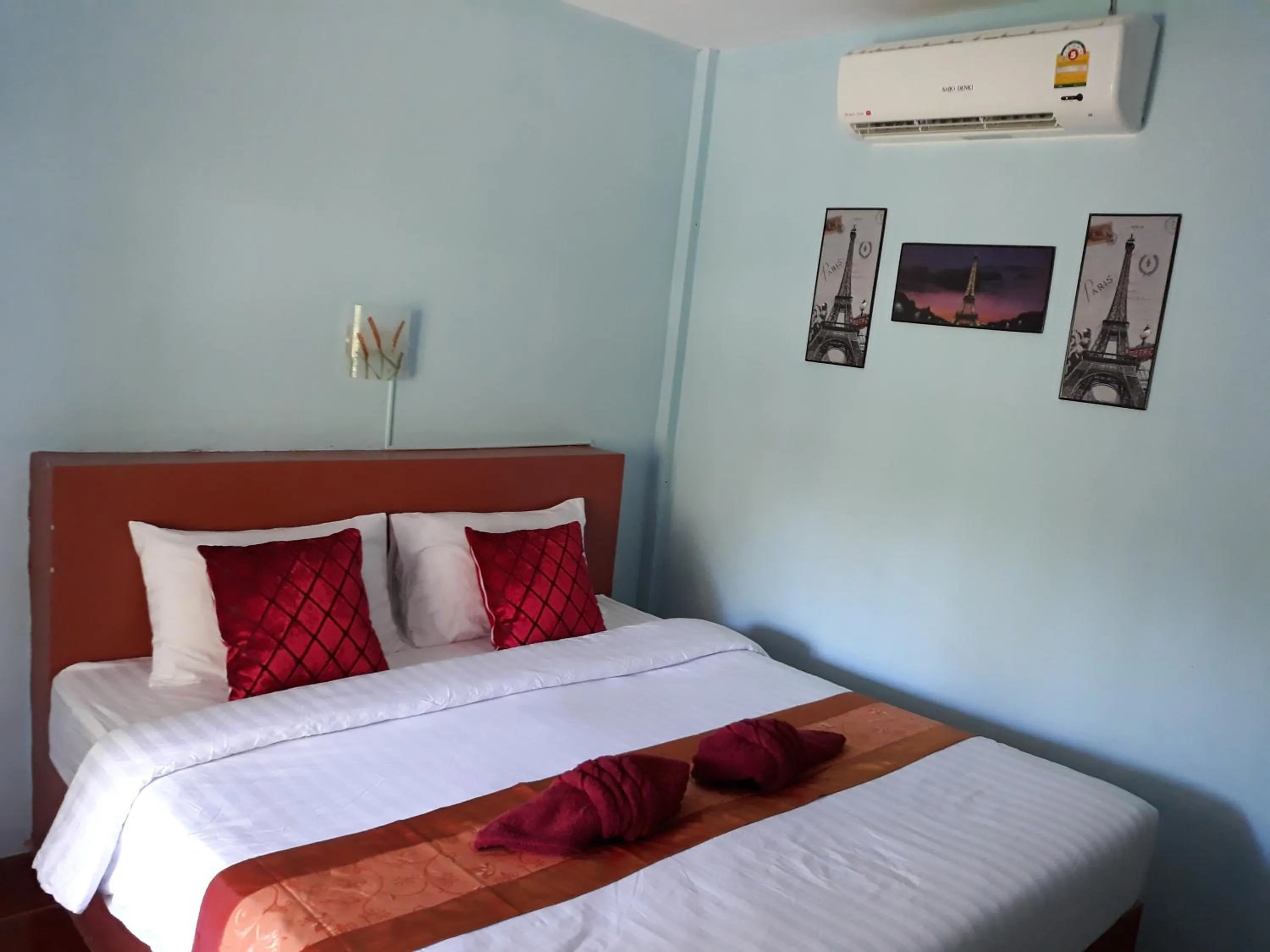 Bed in New Andaman Bay Bungalow