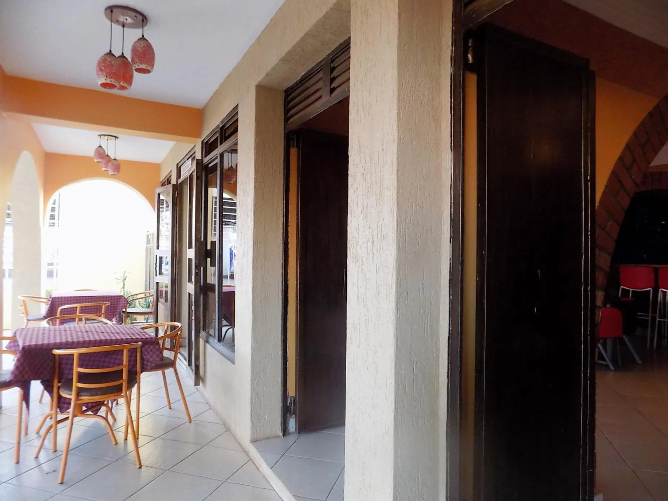 Restaurant/places to eat in Hotel Millenium Kampala Zaana