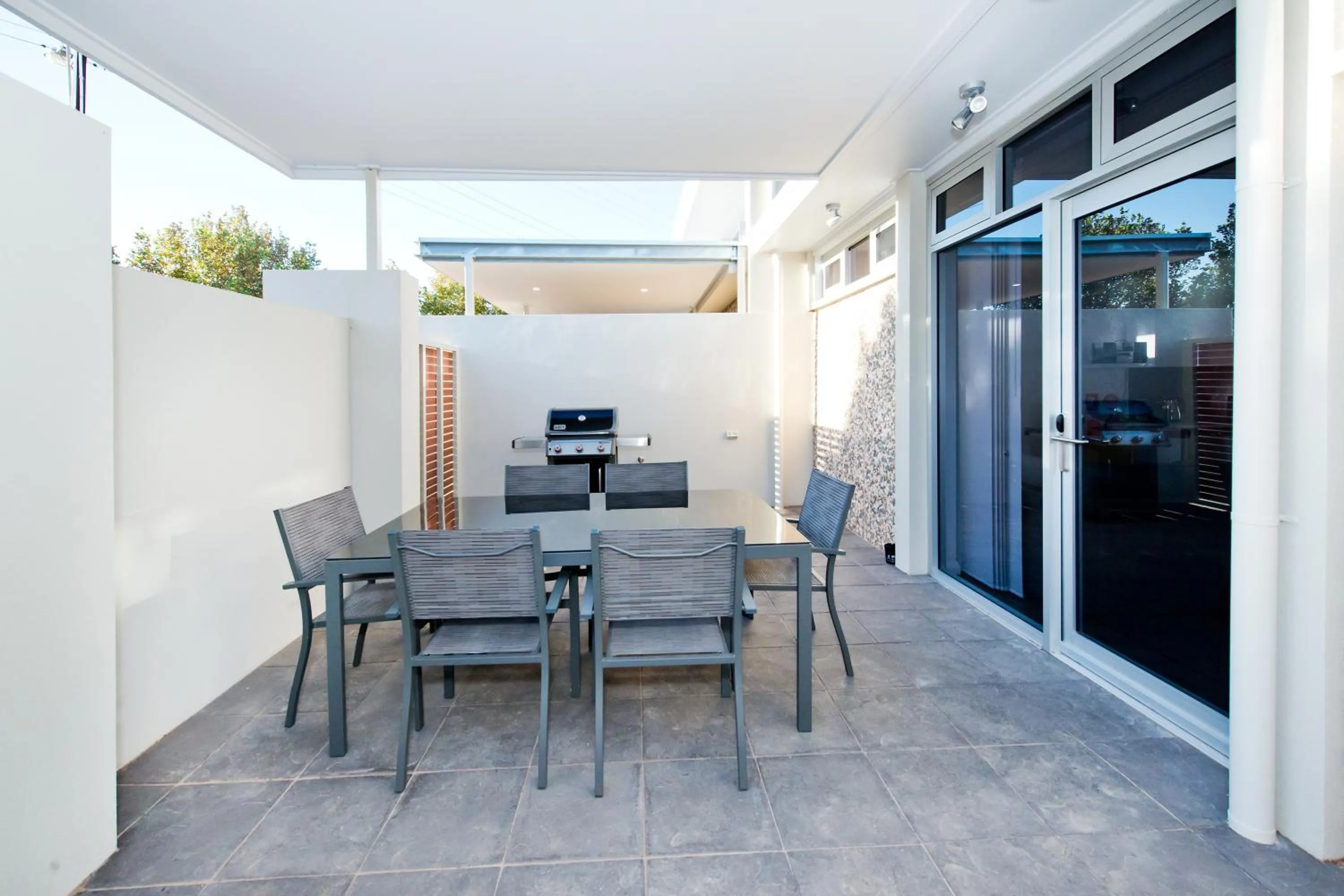 Other in Loxton Courthouse Apartments