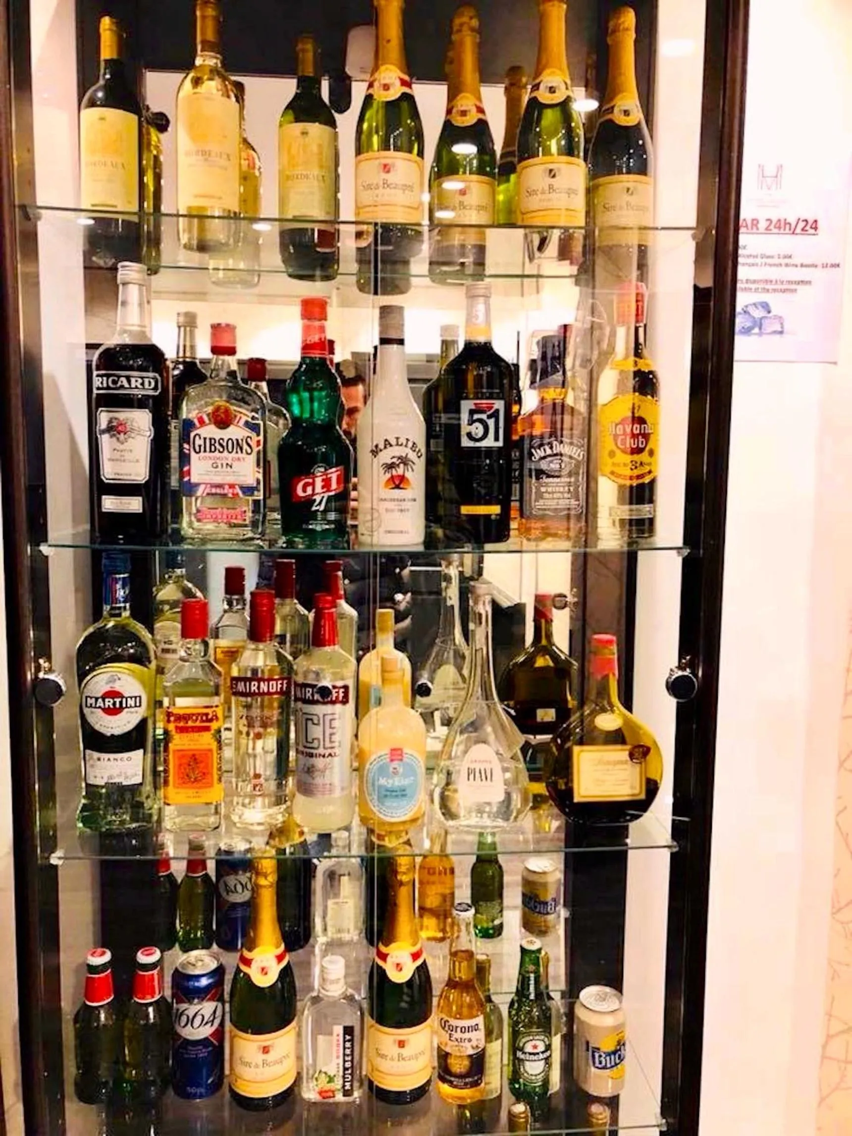 Lounge or bar in Hotel Migny Opéra Montmartre