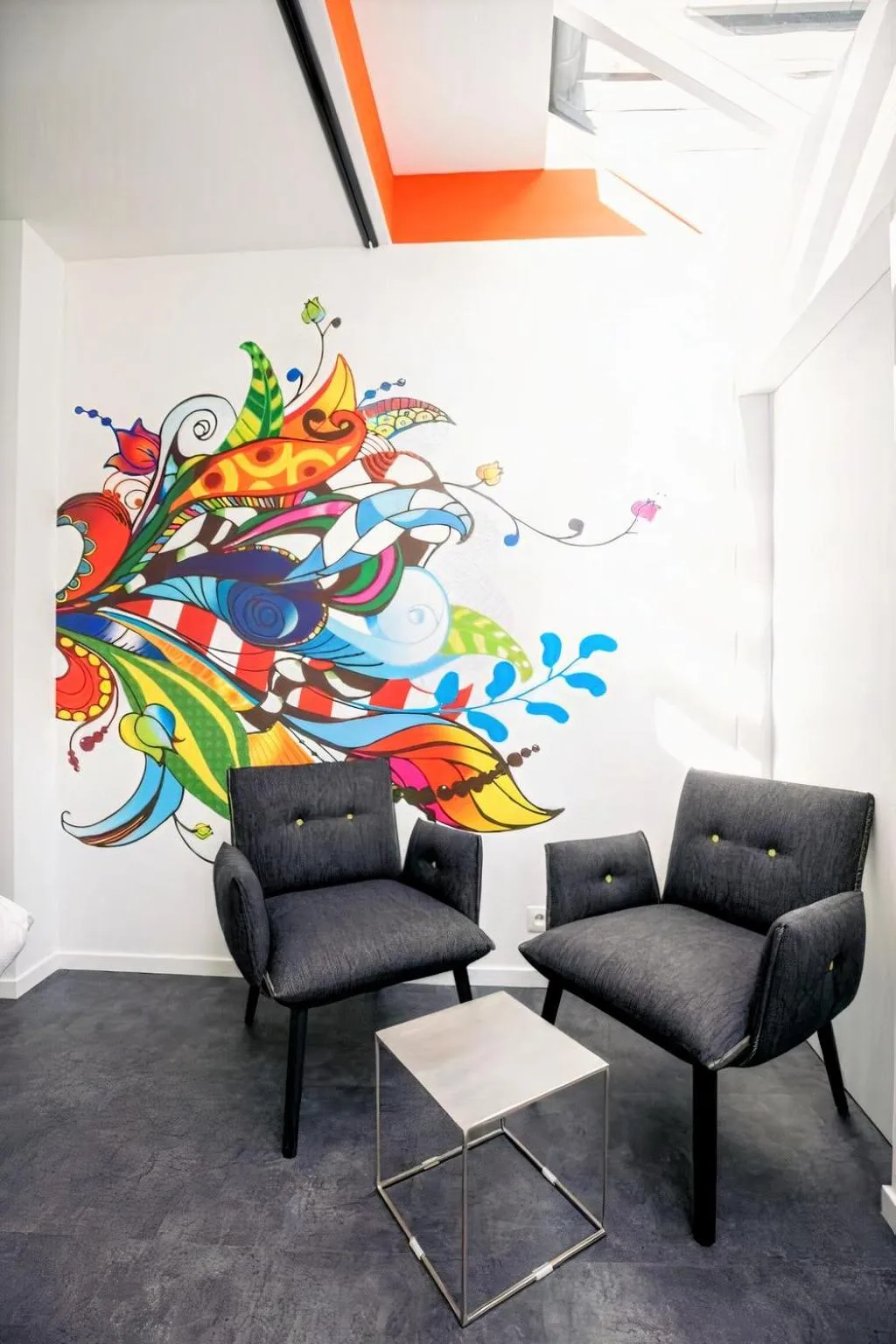 Seating area in Hotel L'Esprit Sain