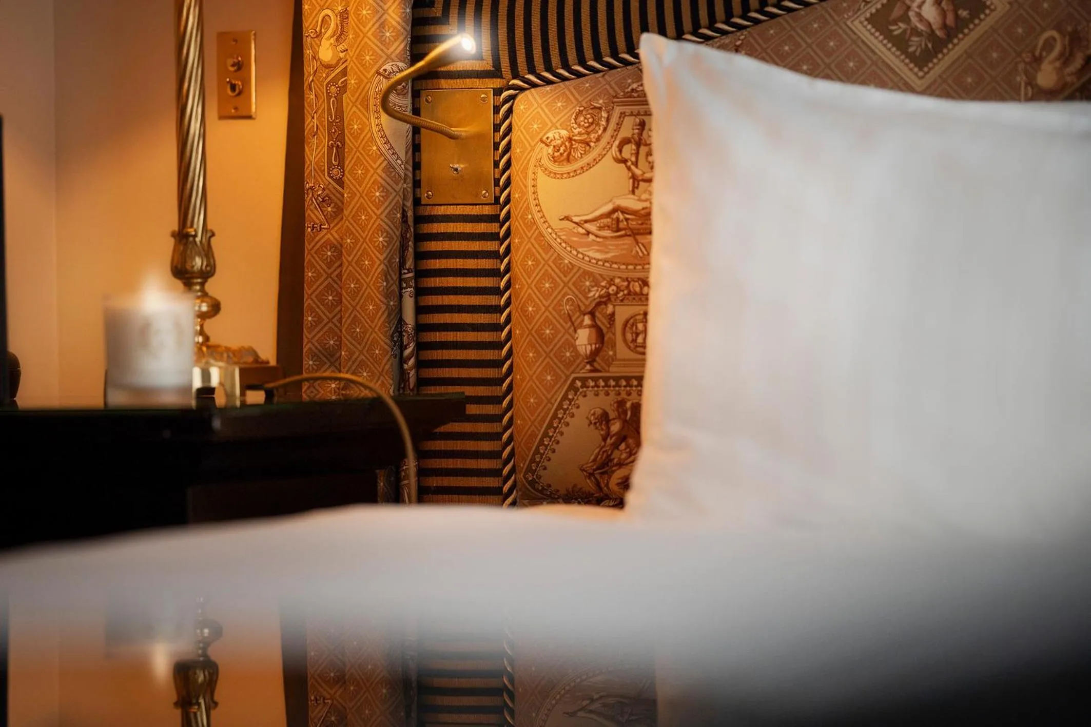 Photo of the whole room, Bed in Maison Athénée