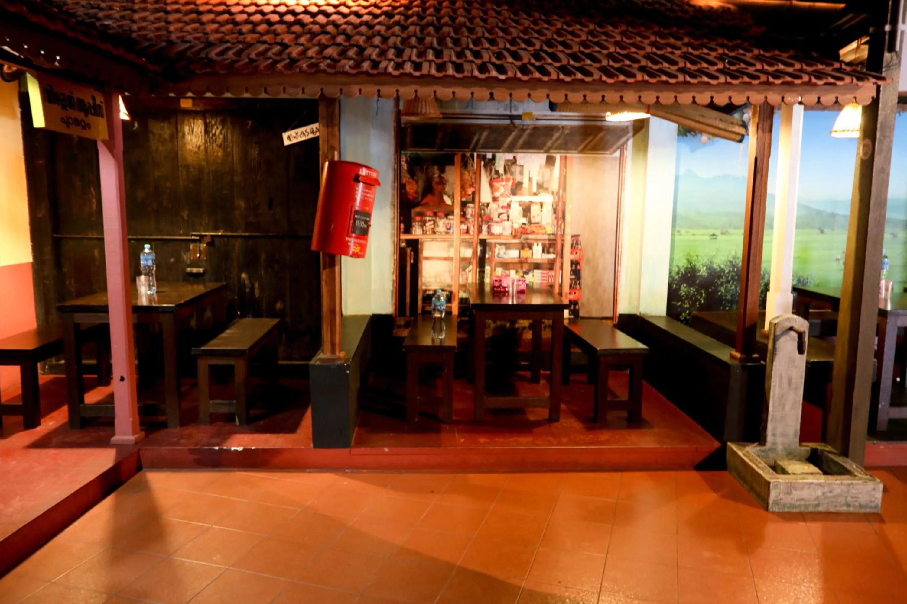 Restaurant/places to eat in ltlalat Al Shorouq Hotel