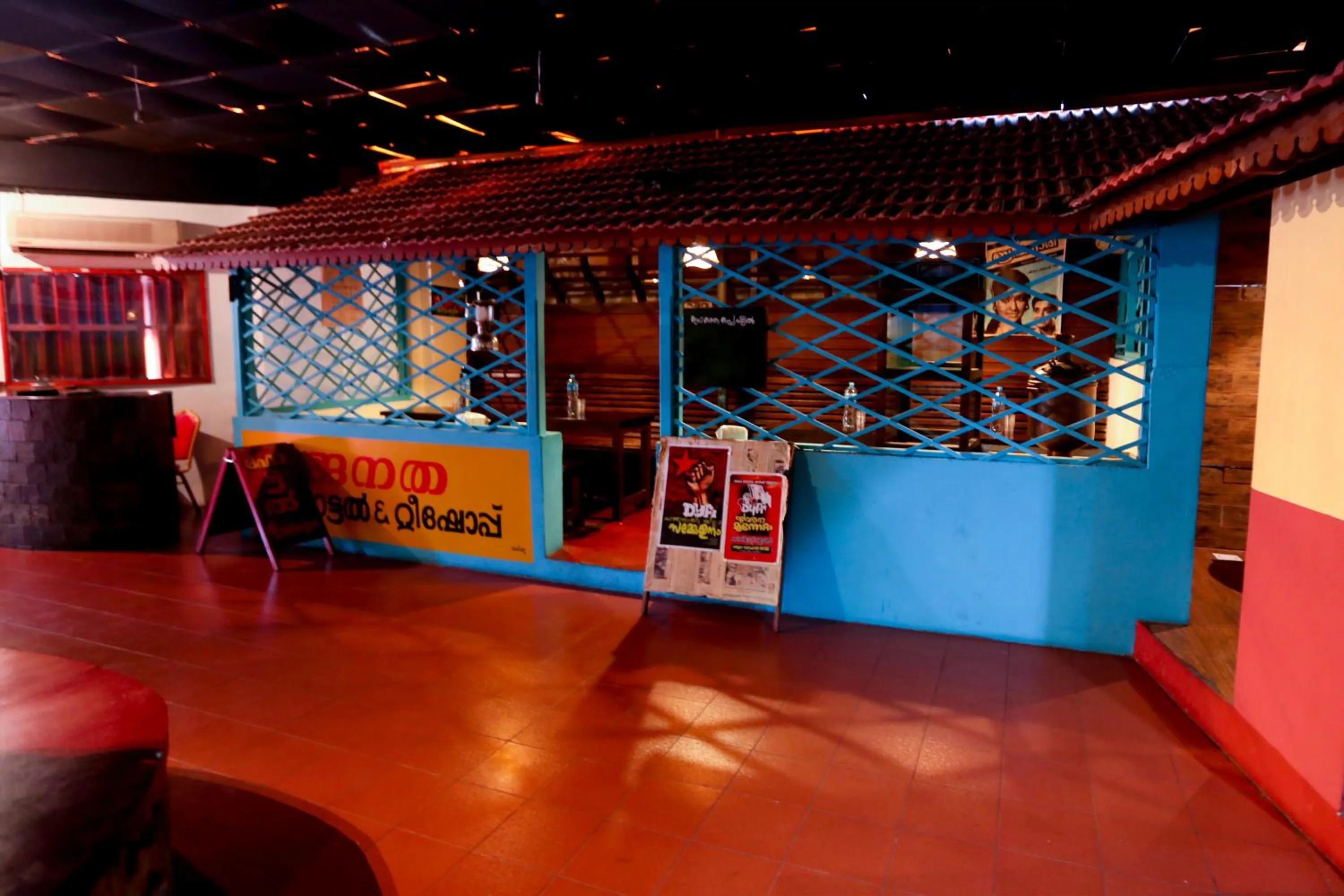 Food and drinks in ltlalat Al Shorouq Hotel