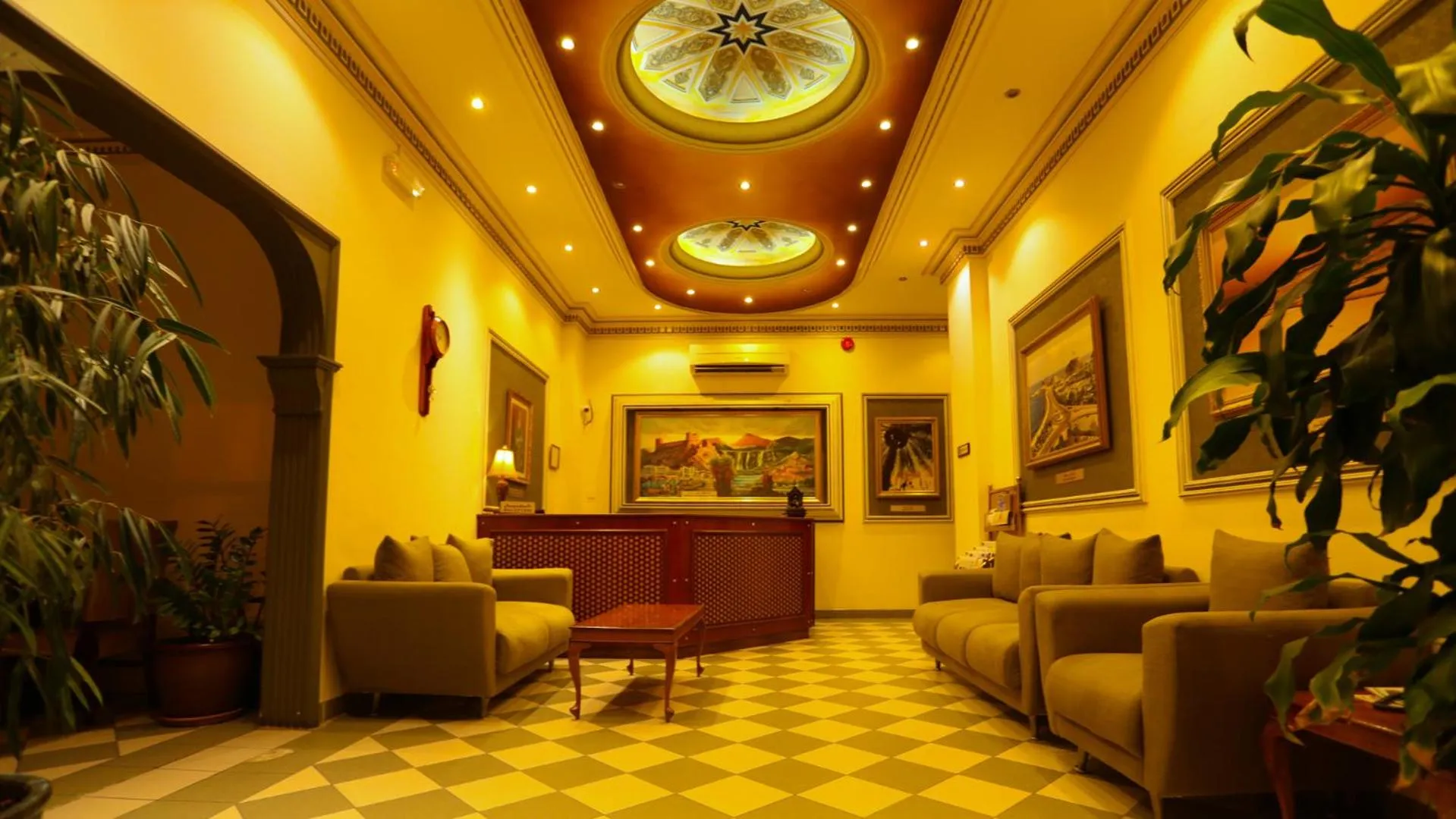 Lobby or reception in ltlalat Al Shorouq Hotel