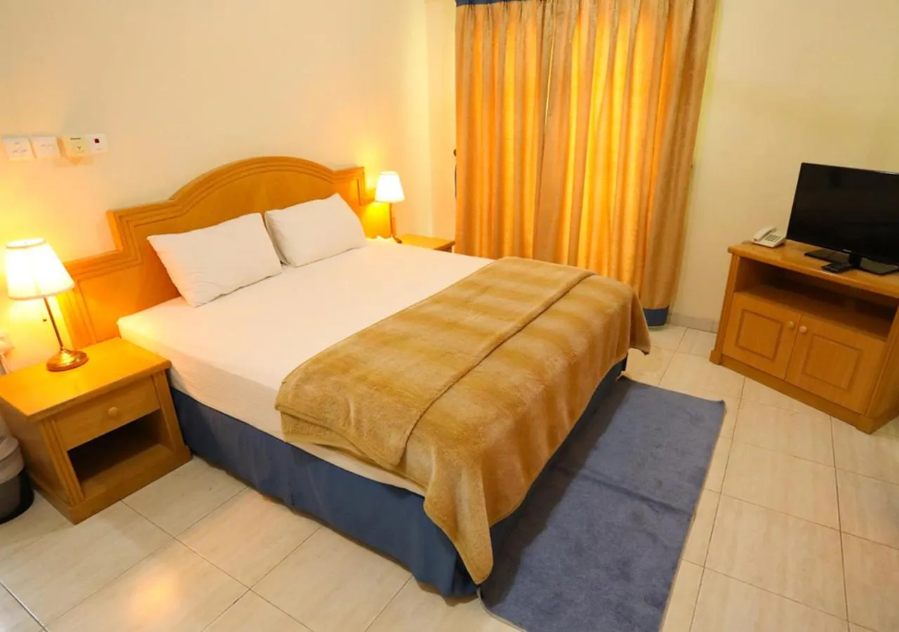 Bed in ltlalat Al Shorouq Hotel