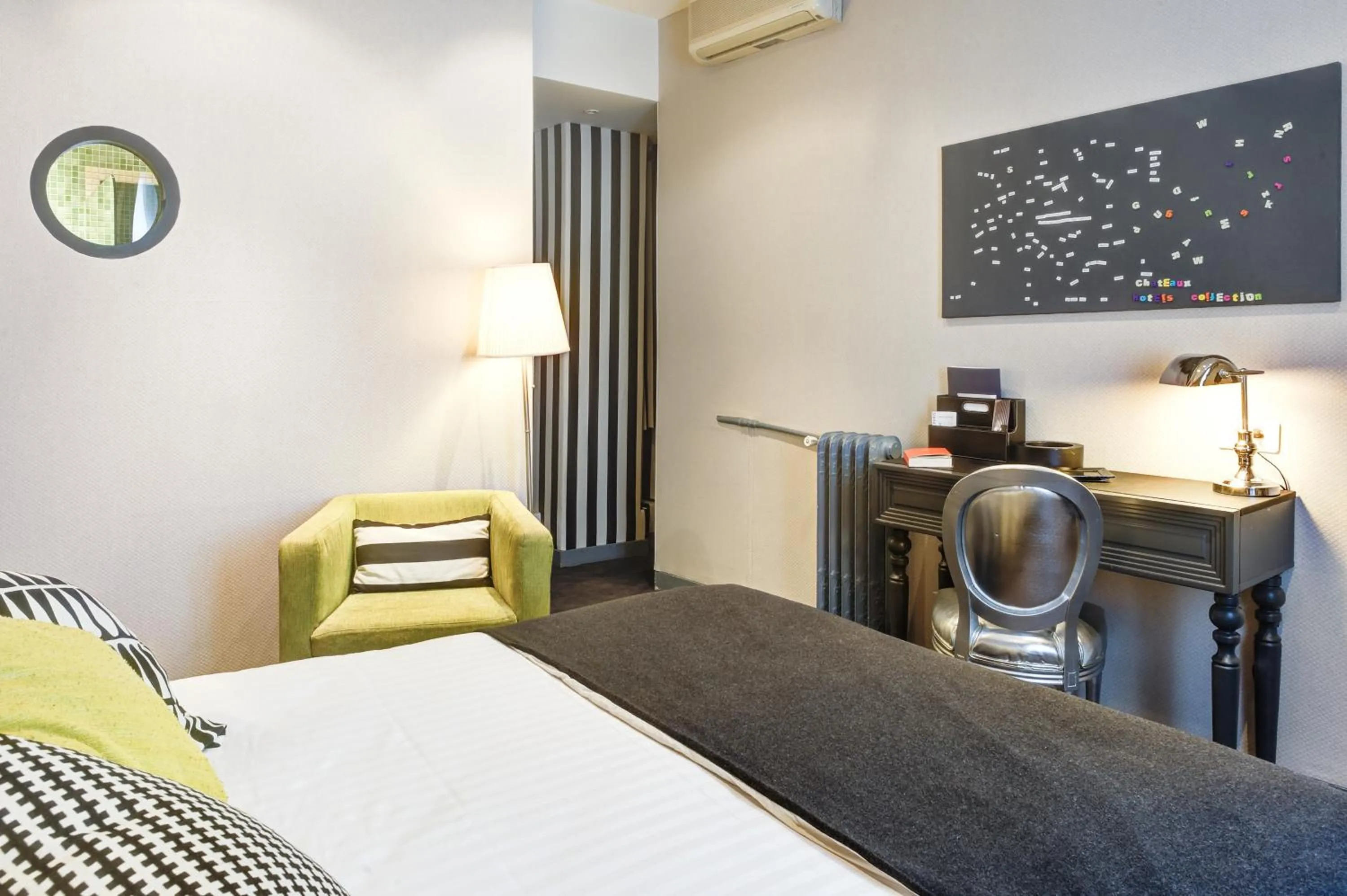 Bedroom, Bed in ZE Hotel