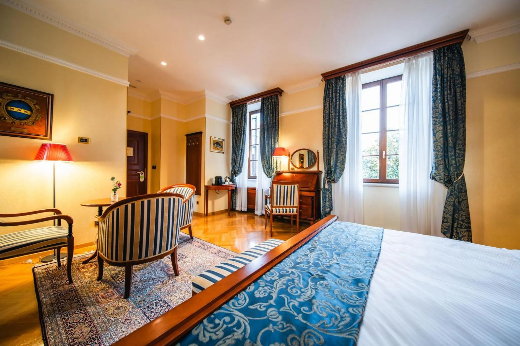 Seating area, Bed in Boutique Hotel Kazbek