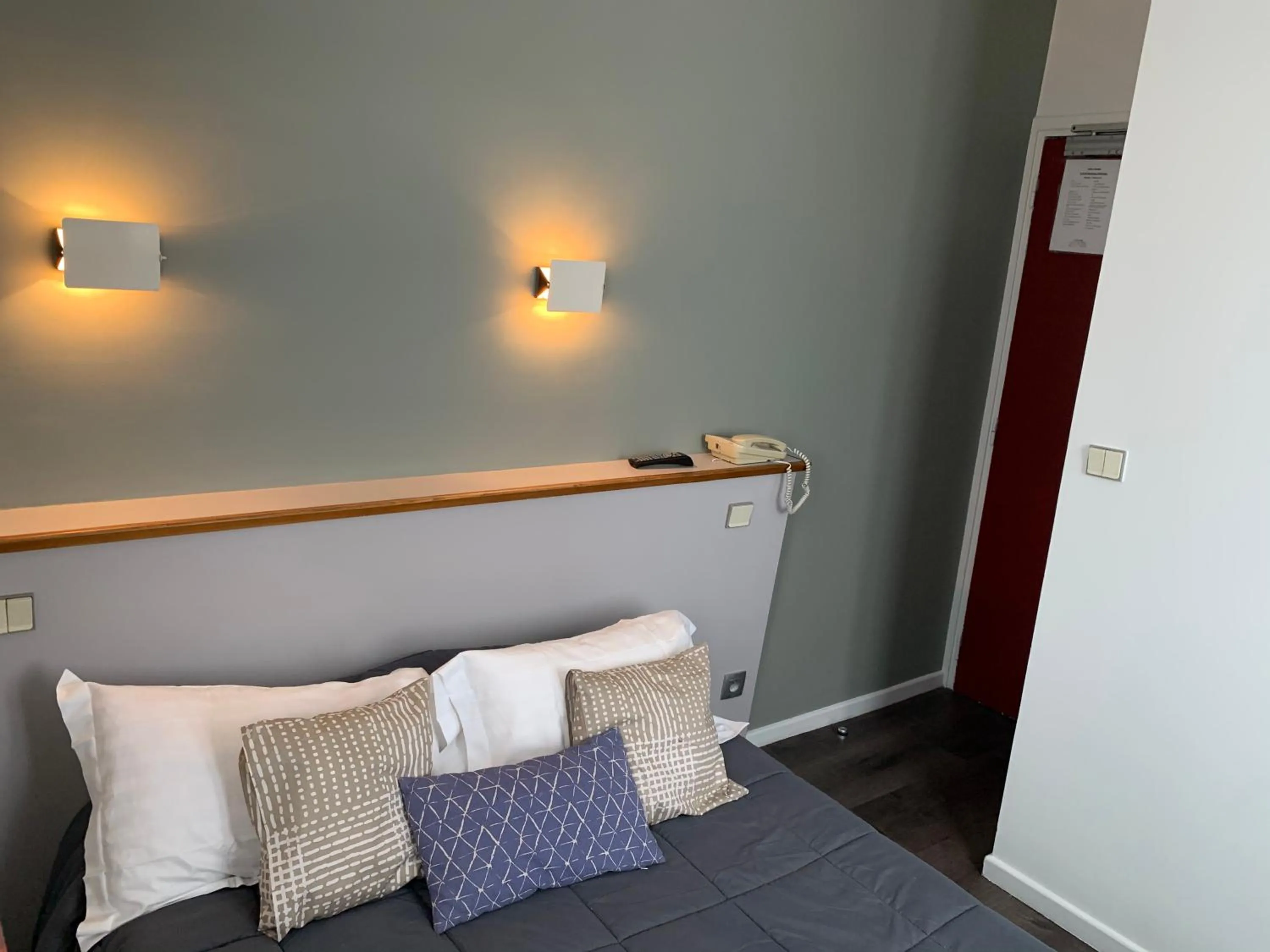 Bed in Picardy Hôtel-Gare du Nord