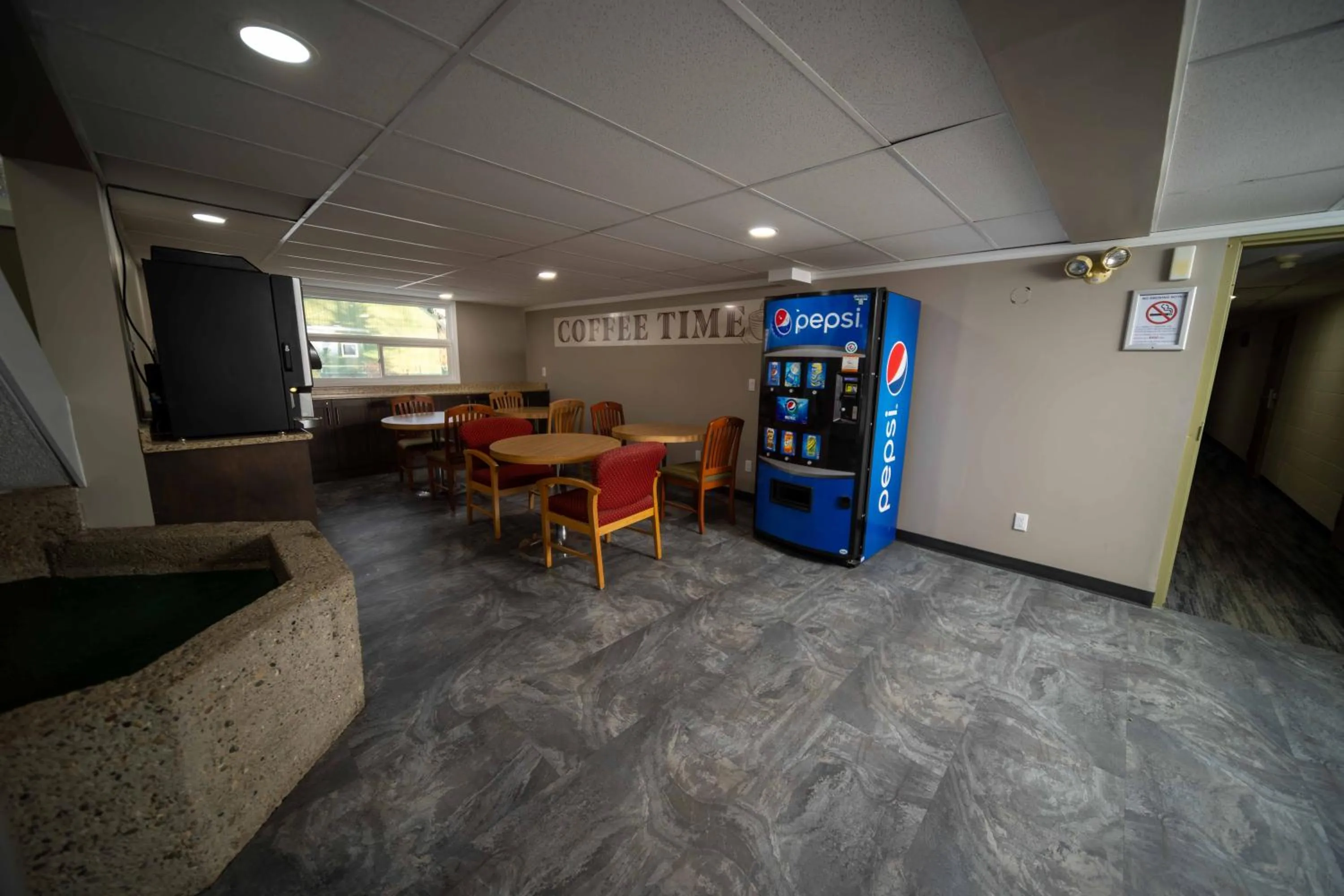 Coffee/tea facilities in Northern Lights Inn