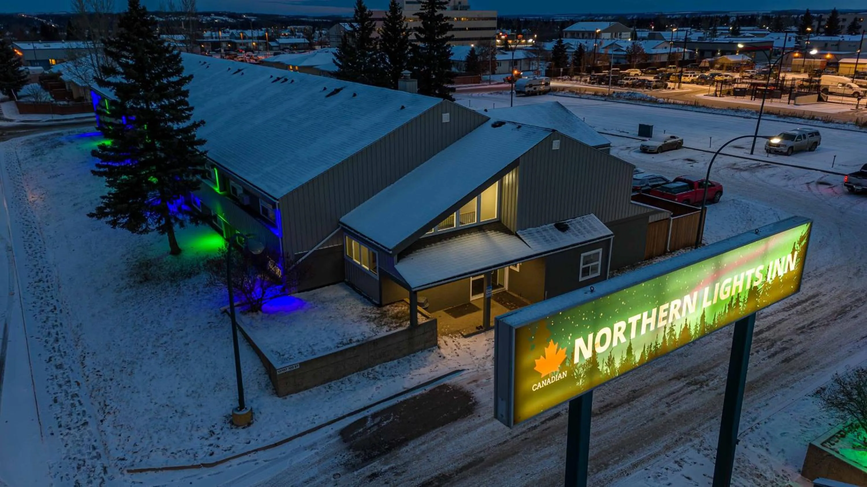Property building in Northern Lights Inn