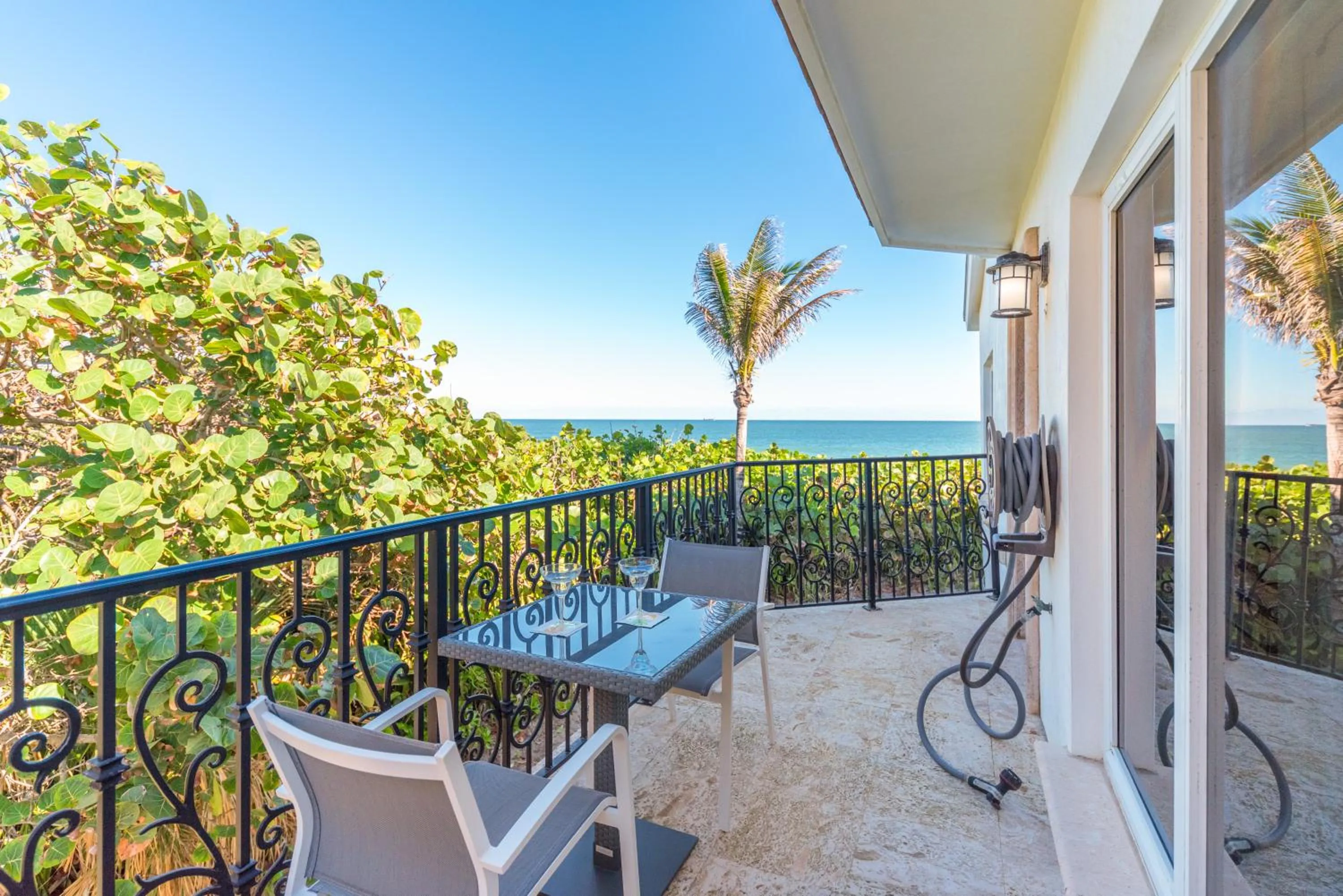 Balcony/Terrace in La Dolce Vita