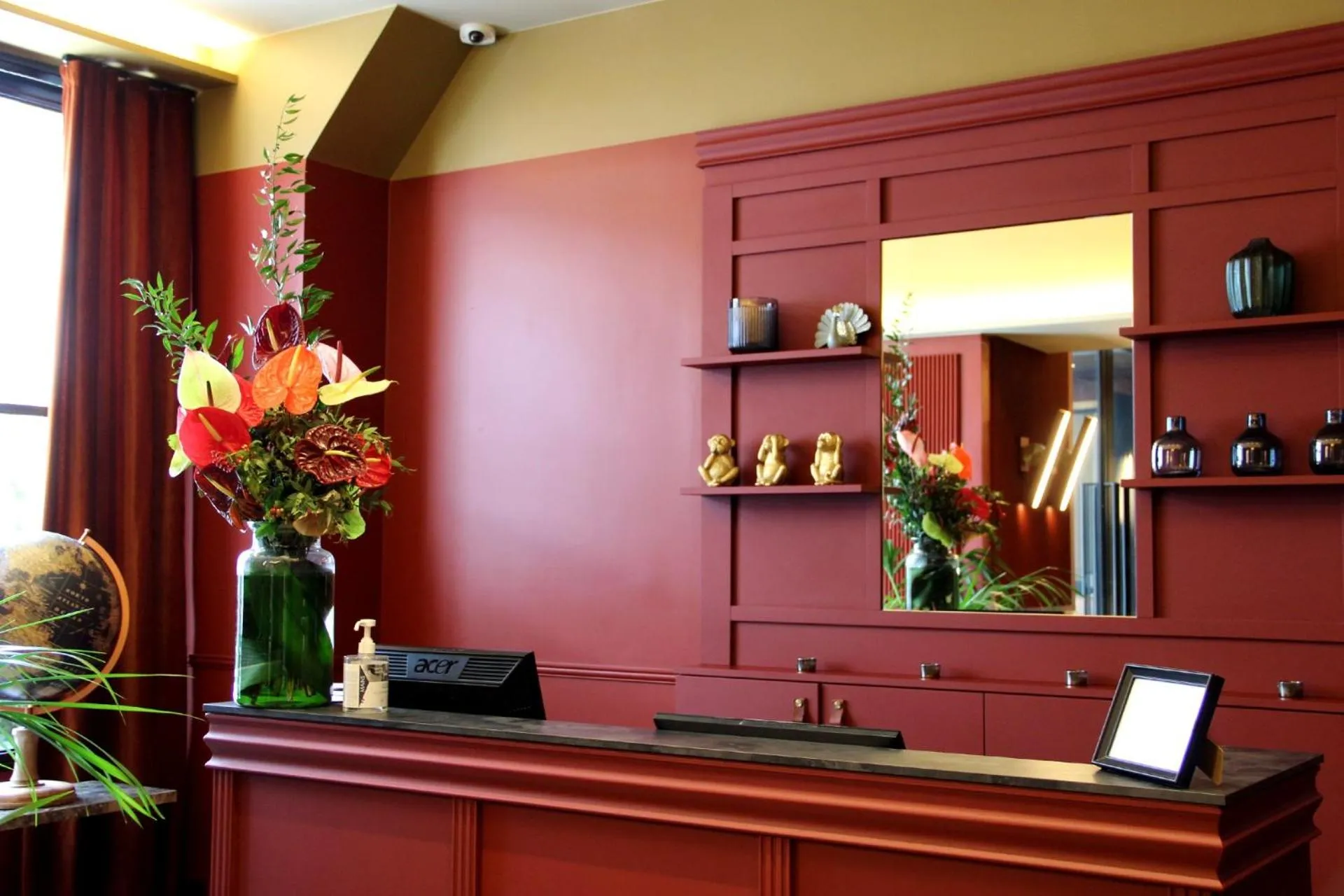 Lobby or reception in Hotel Le Rocroy