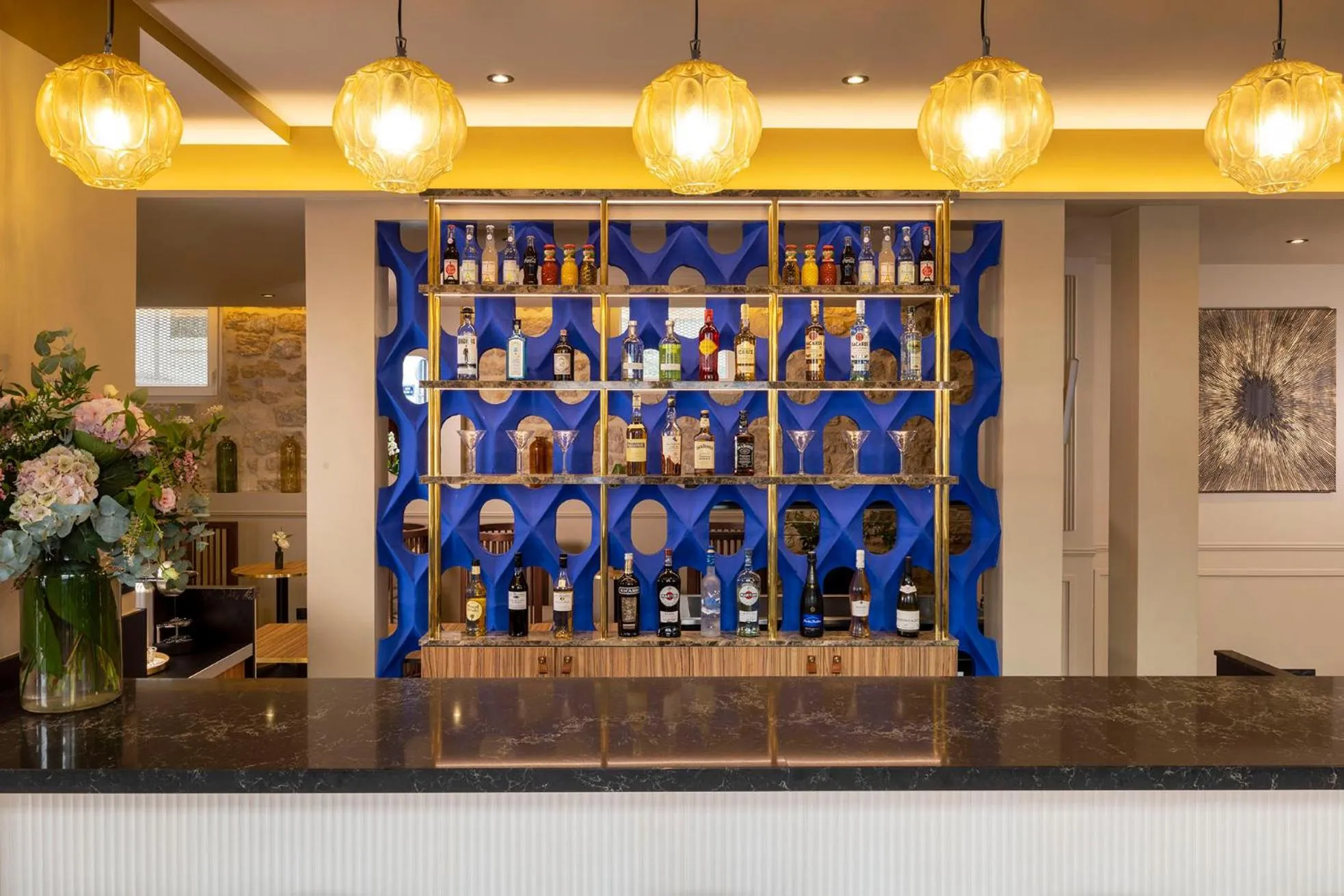 Lounge or bar in Hotel Le Rocroy