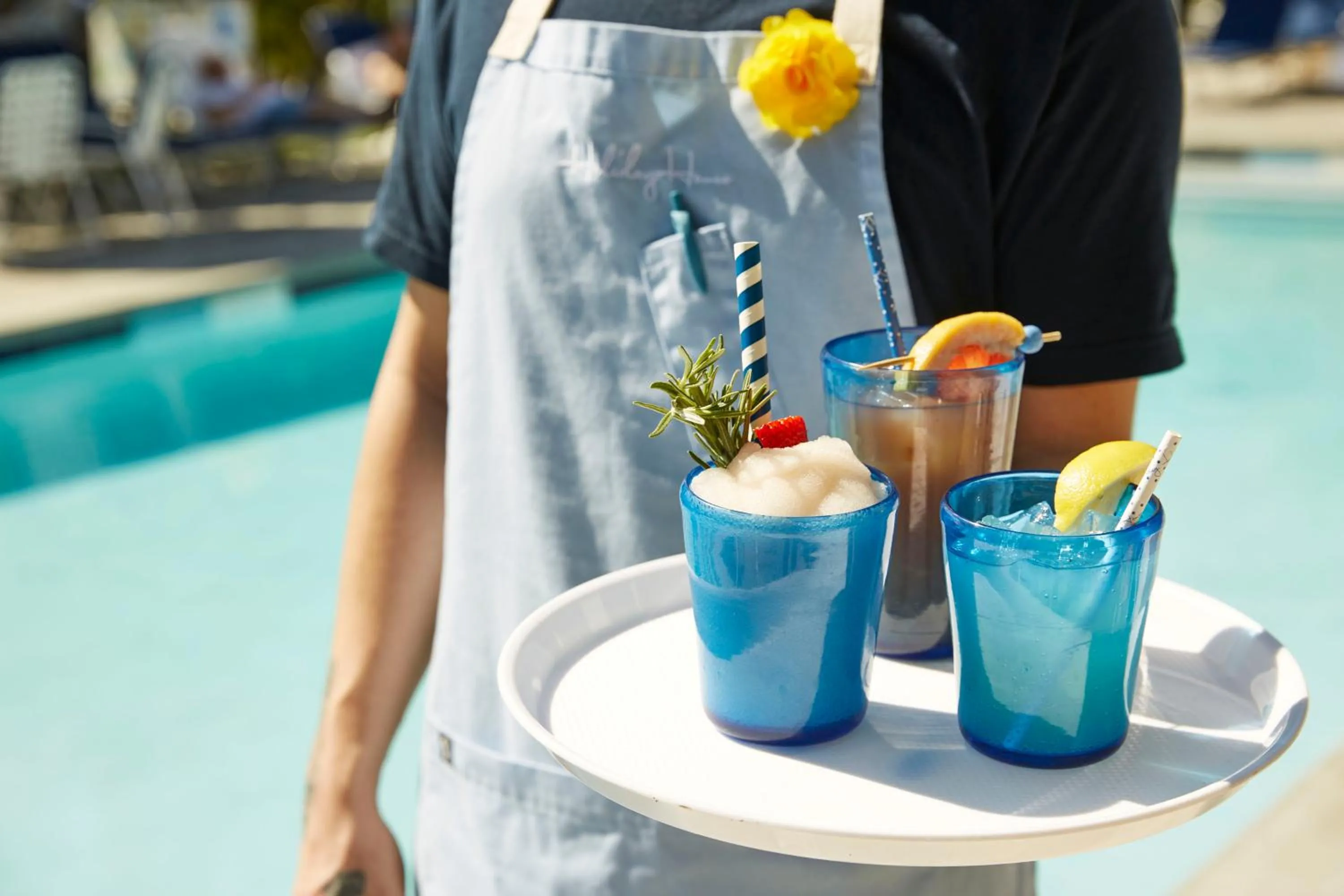 Food and drinks in Holiday House Palm Springs