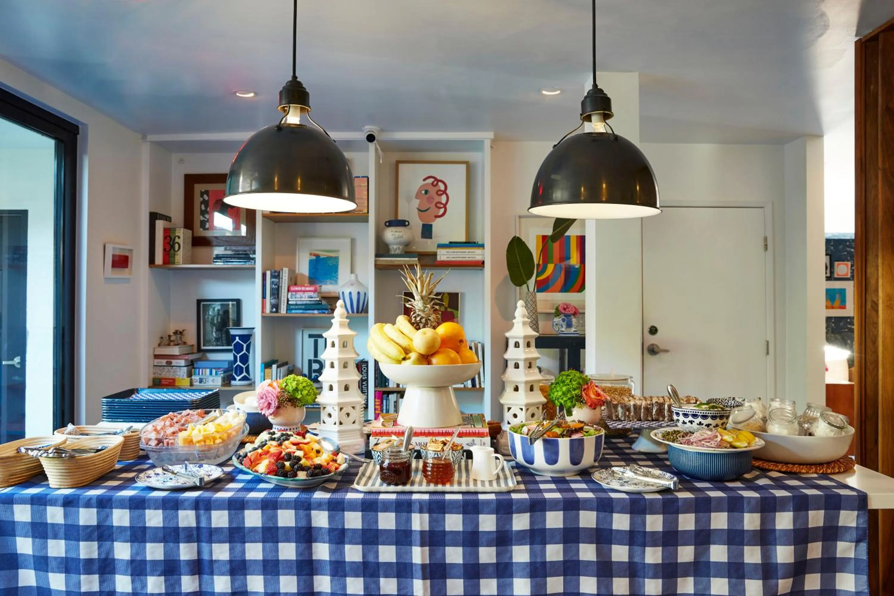 Restaurant/places to eat in Holiday House Palm Springs