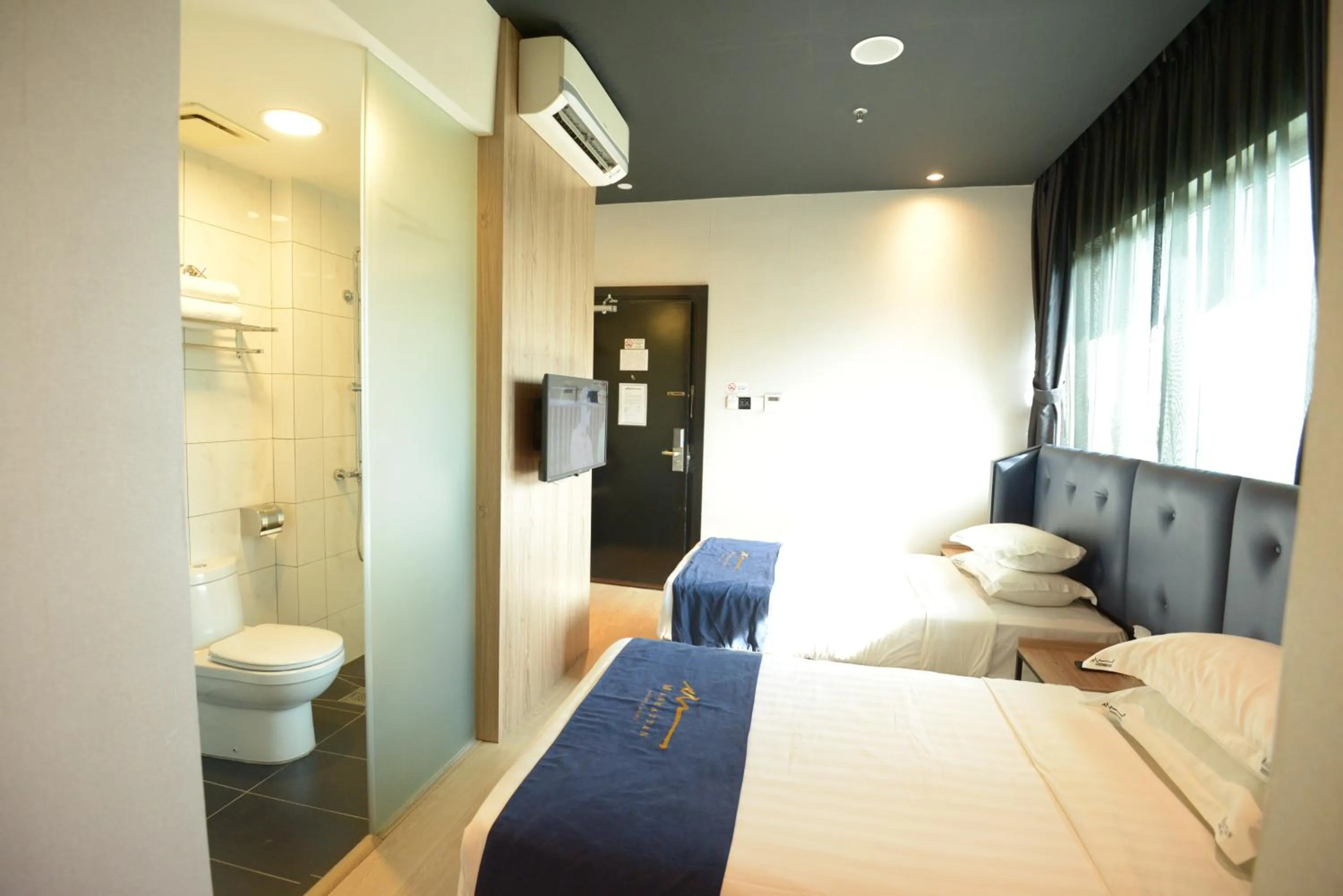 Toilet, Bed in Manhattan Business Hotel TTDI