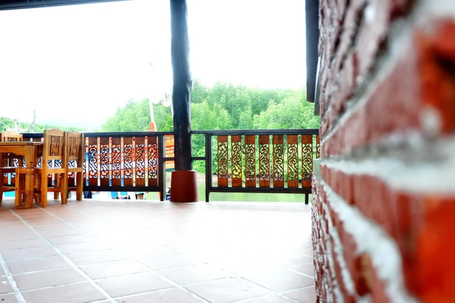 Restaurant/places to eat in Bussarin Mansion Koh Yao Yai