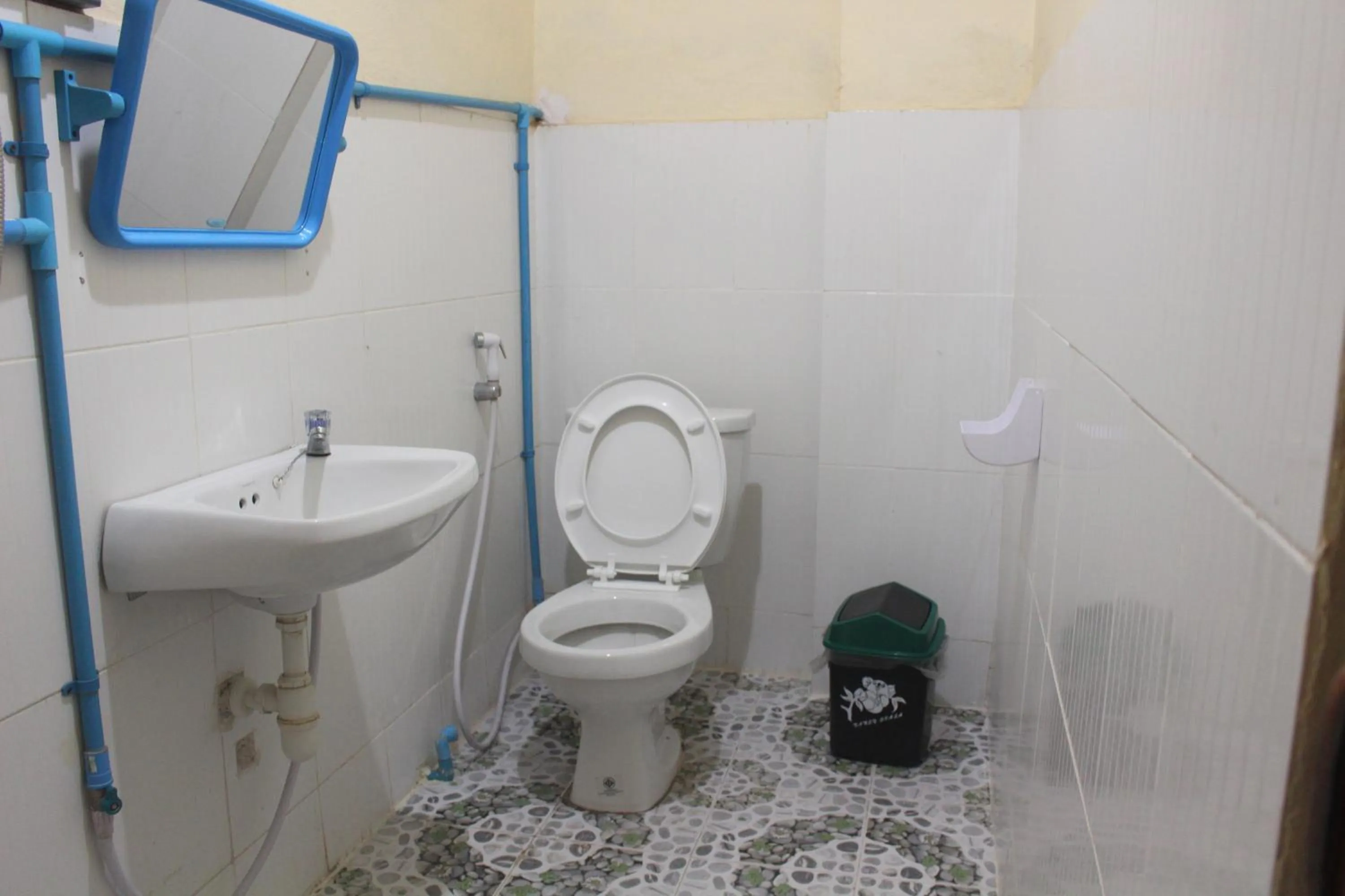 Bathroom in Pakbeng Guesthouse