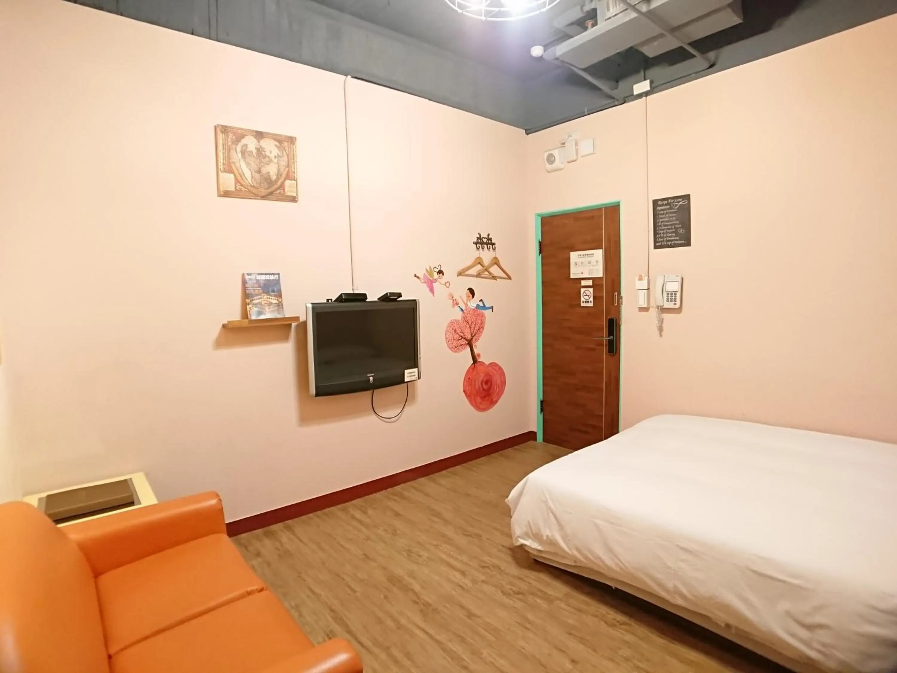 Photo of the whole room, Bed in DongNing Atlas Hotel