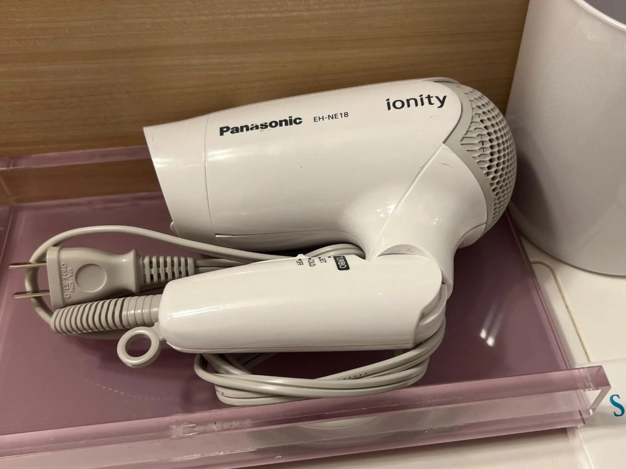 hair dryier in Vessel Inn Shinsaibashi