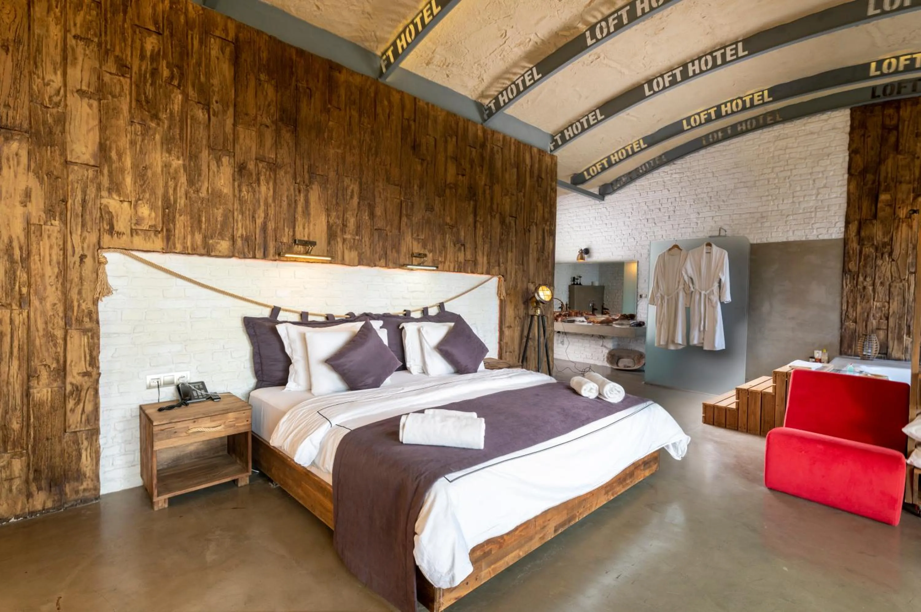 Bedroom, Bed in Ölüdeniz Loft - Adults Only