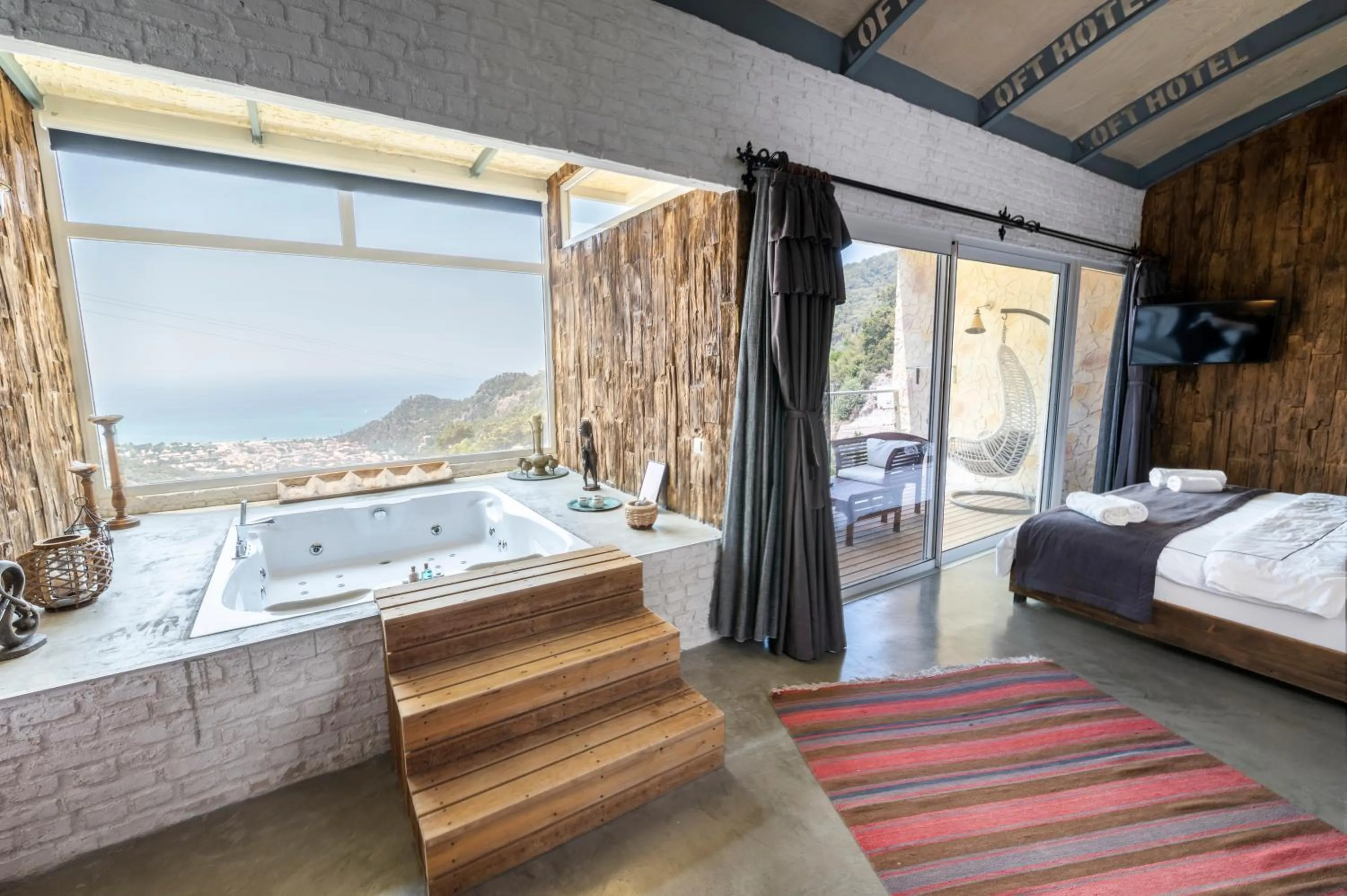Sea view, Bed in Ölüdeniz Loft - Adults Only