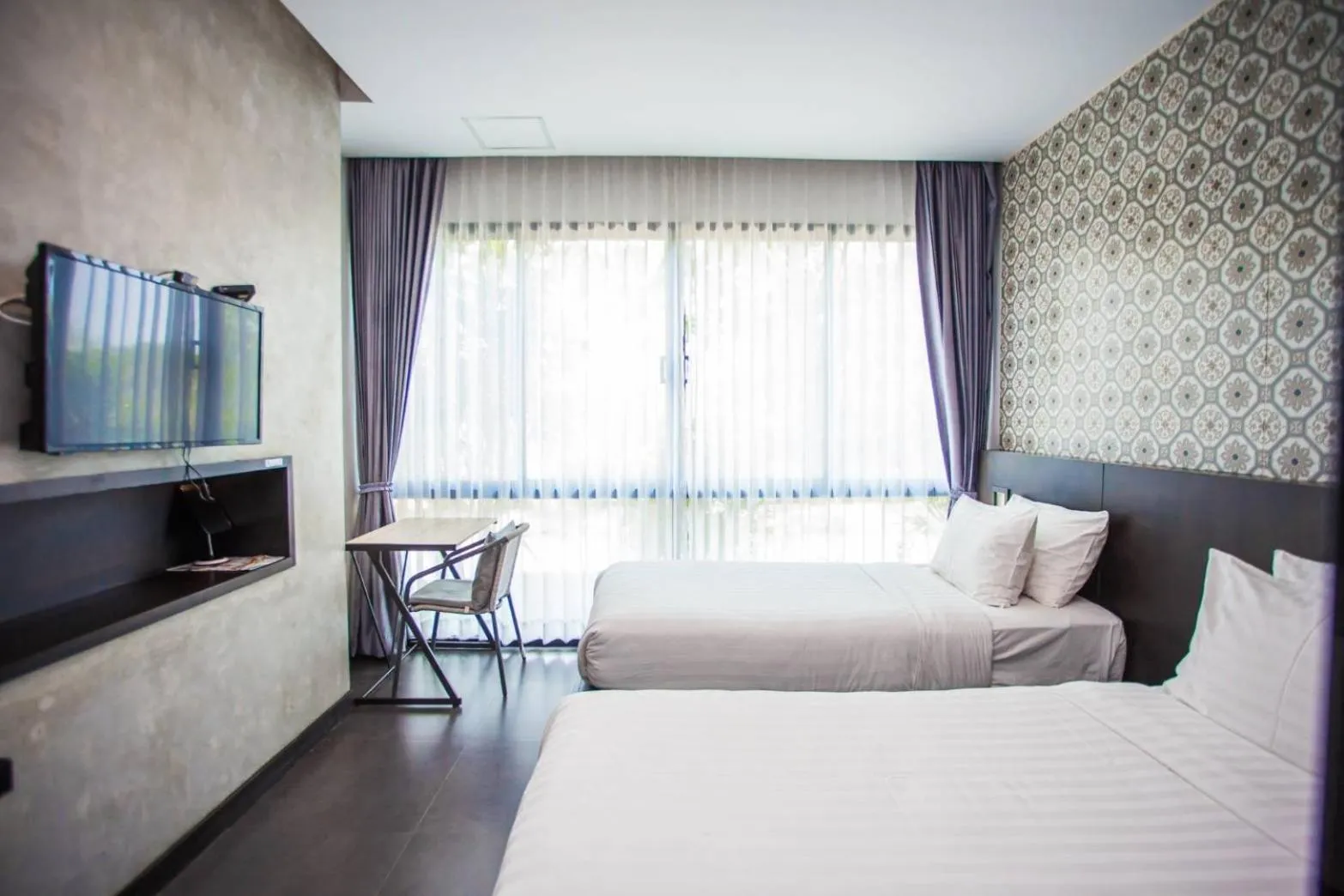 Photo of the whole room, Bed in Anantaya Home