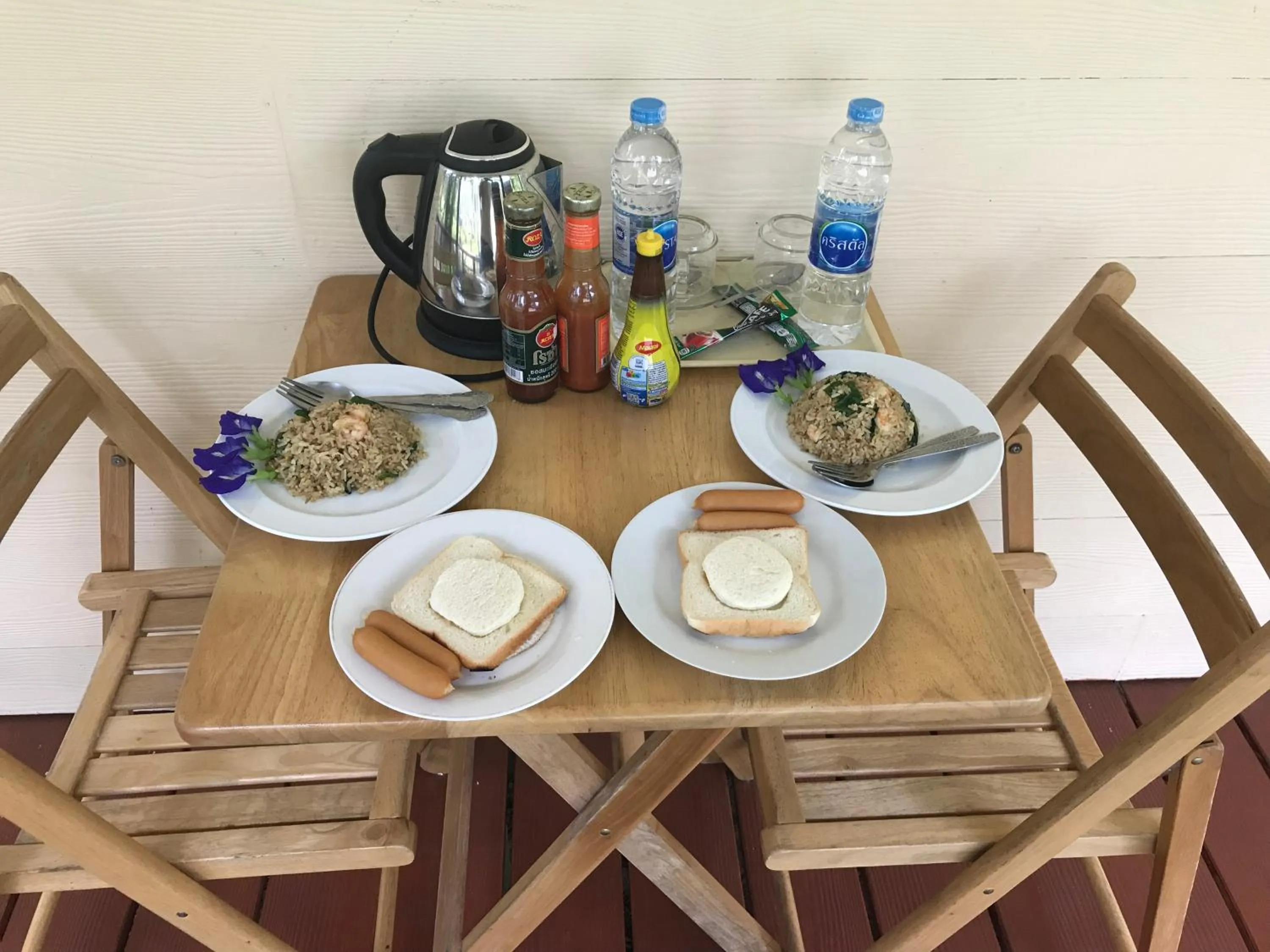 Breakfast in Baan Phuean Koh Kood