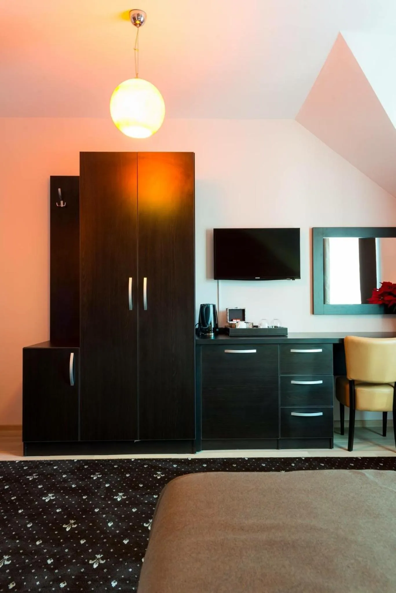 Photo of the whole room in Pridvorul Haiducilor