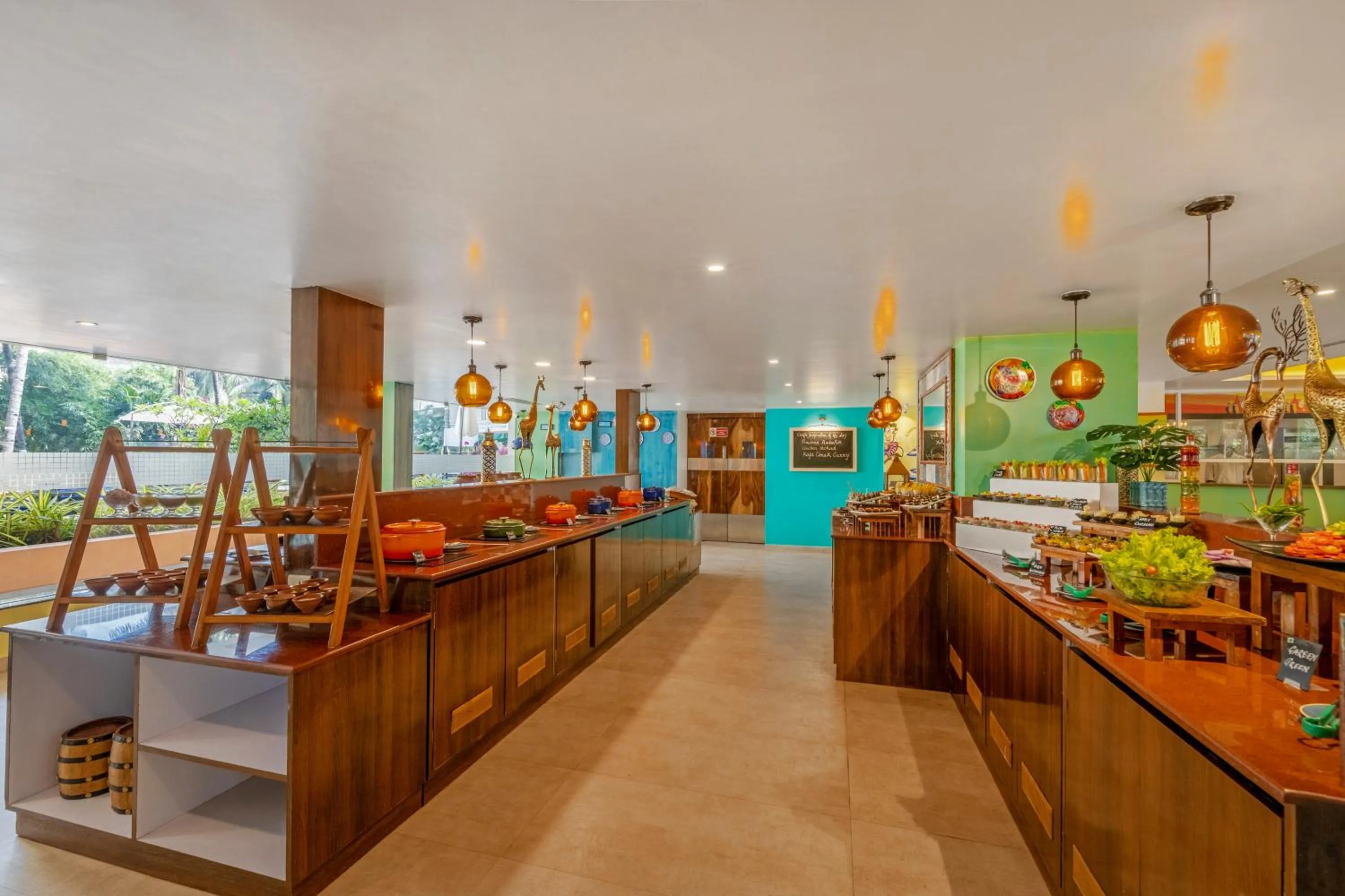 Restaurant/places to eat in Sterling Goa Varca