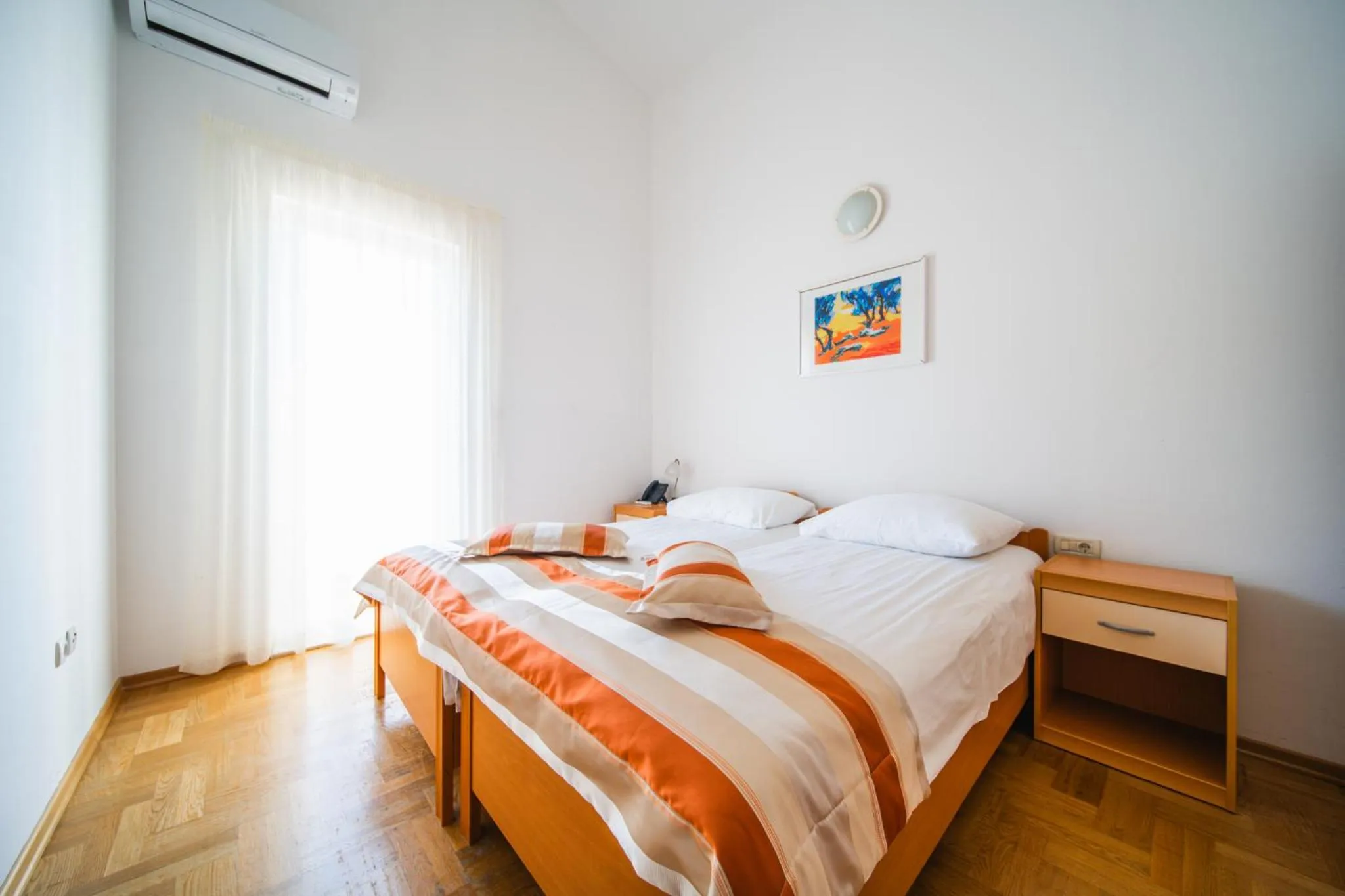 Bed in Pervanovo Apartments with Free Parking