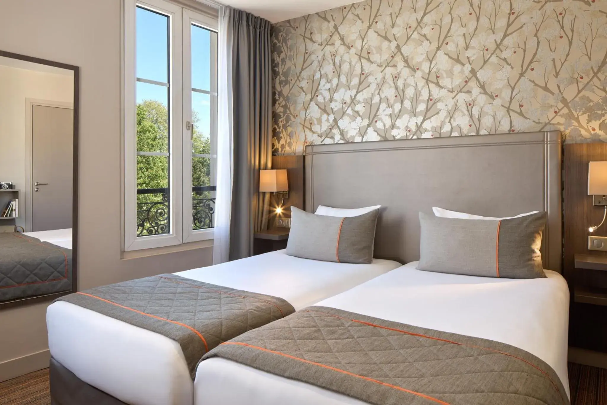 Superior Twin Room in Timhotel Paris Gare de l'Est Superior Twin Room in Timhotel Paris Gare de l'Est