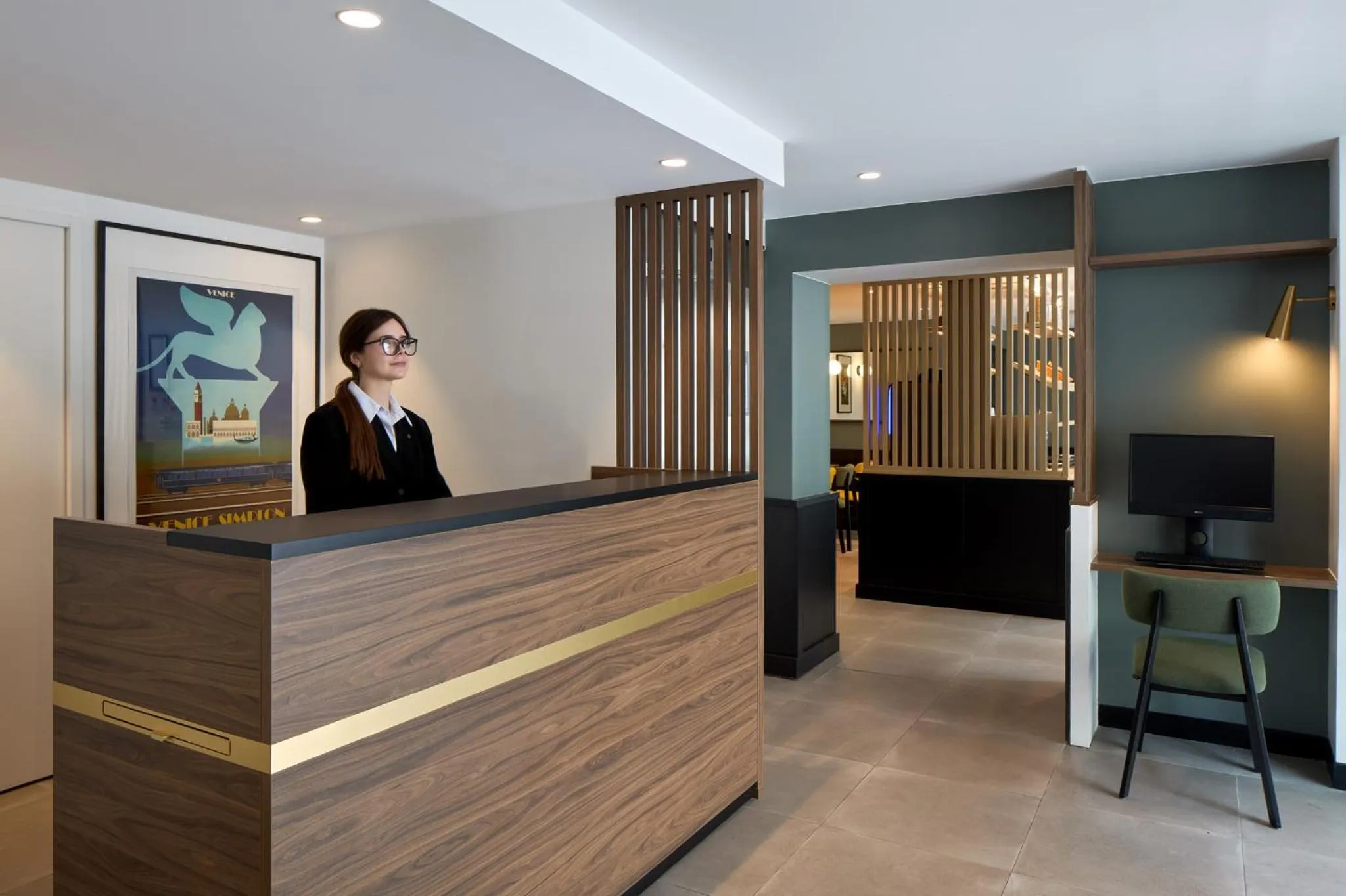 Lobby or reception in Timhotel Paris Gare de l'Est