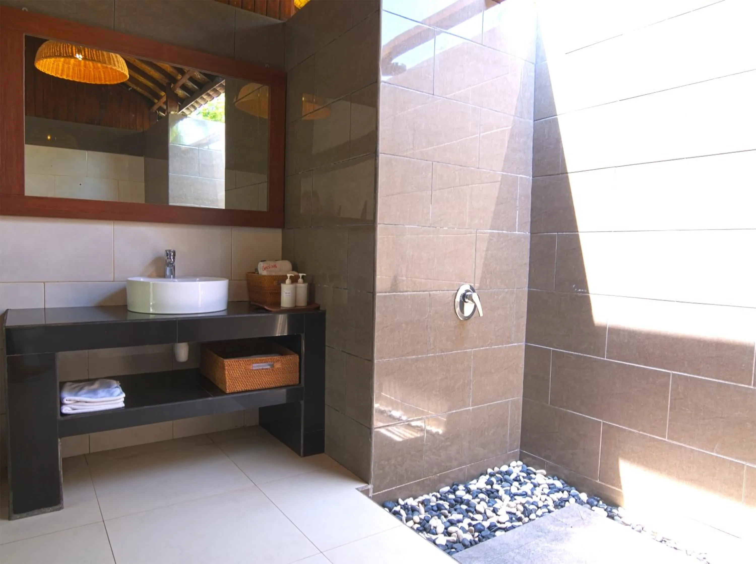 Bathroom in Gili Air Bungalows