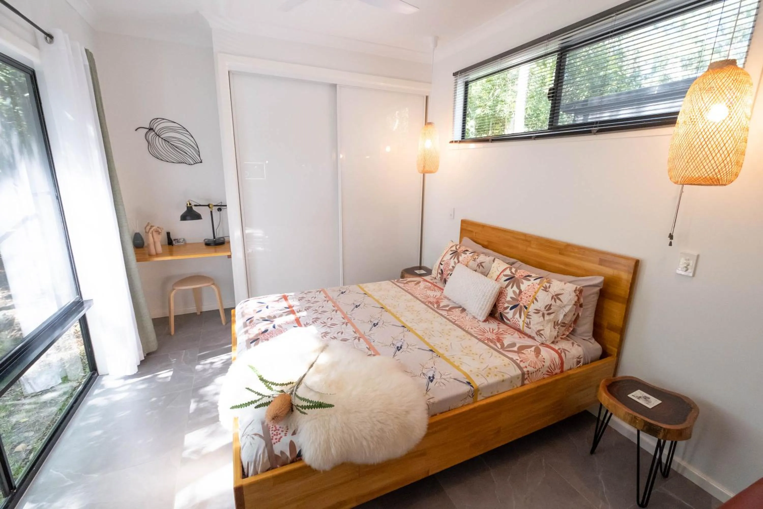 Bed in Airlie Beach Eco Cabins - Adults Only