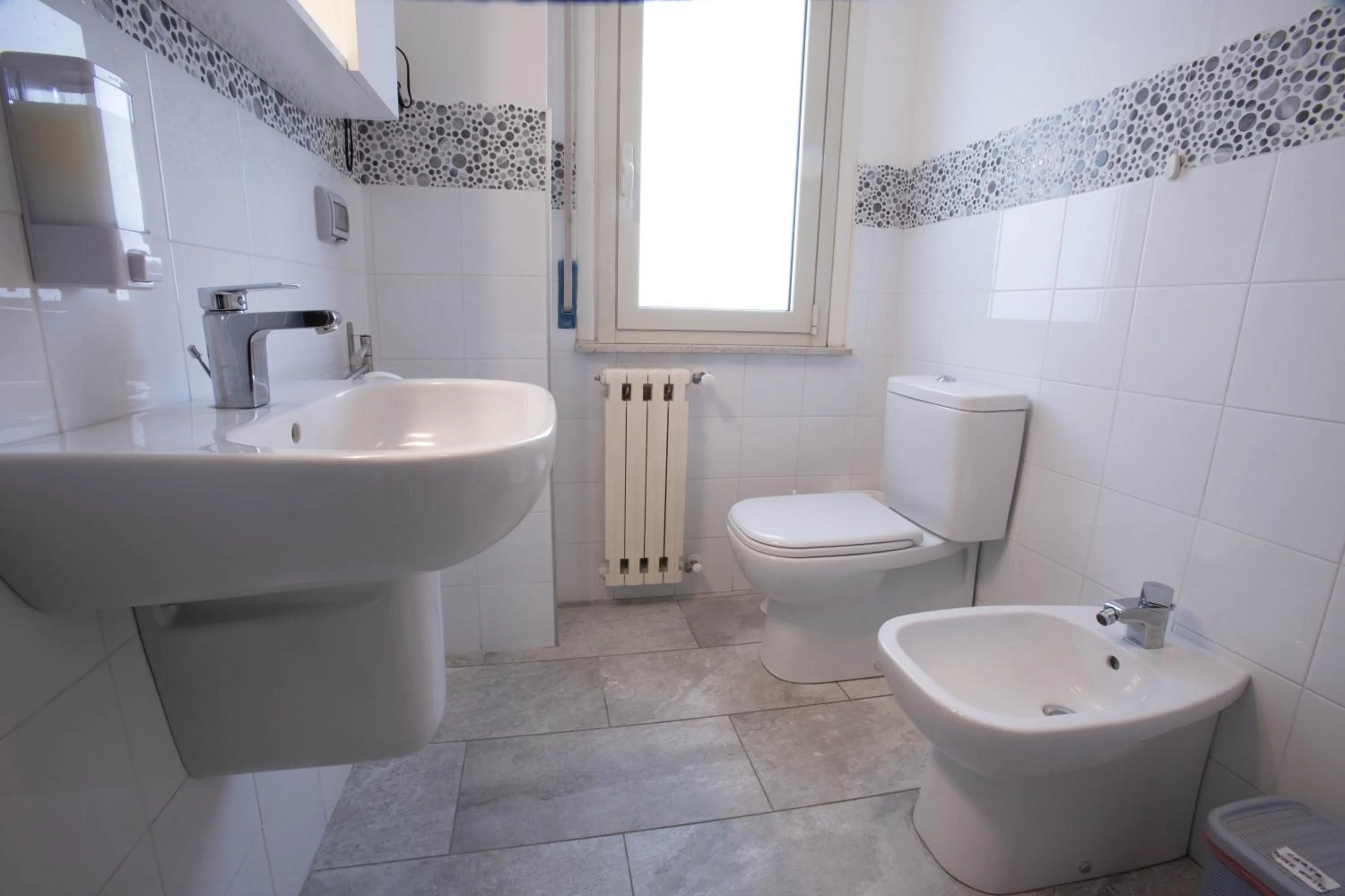 Toilet in Etna Sea House