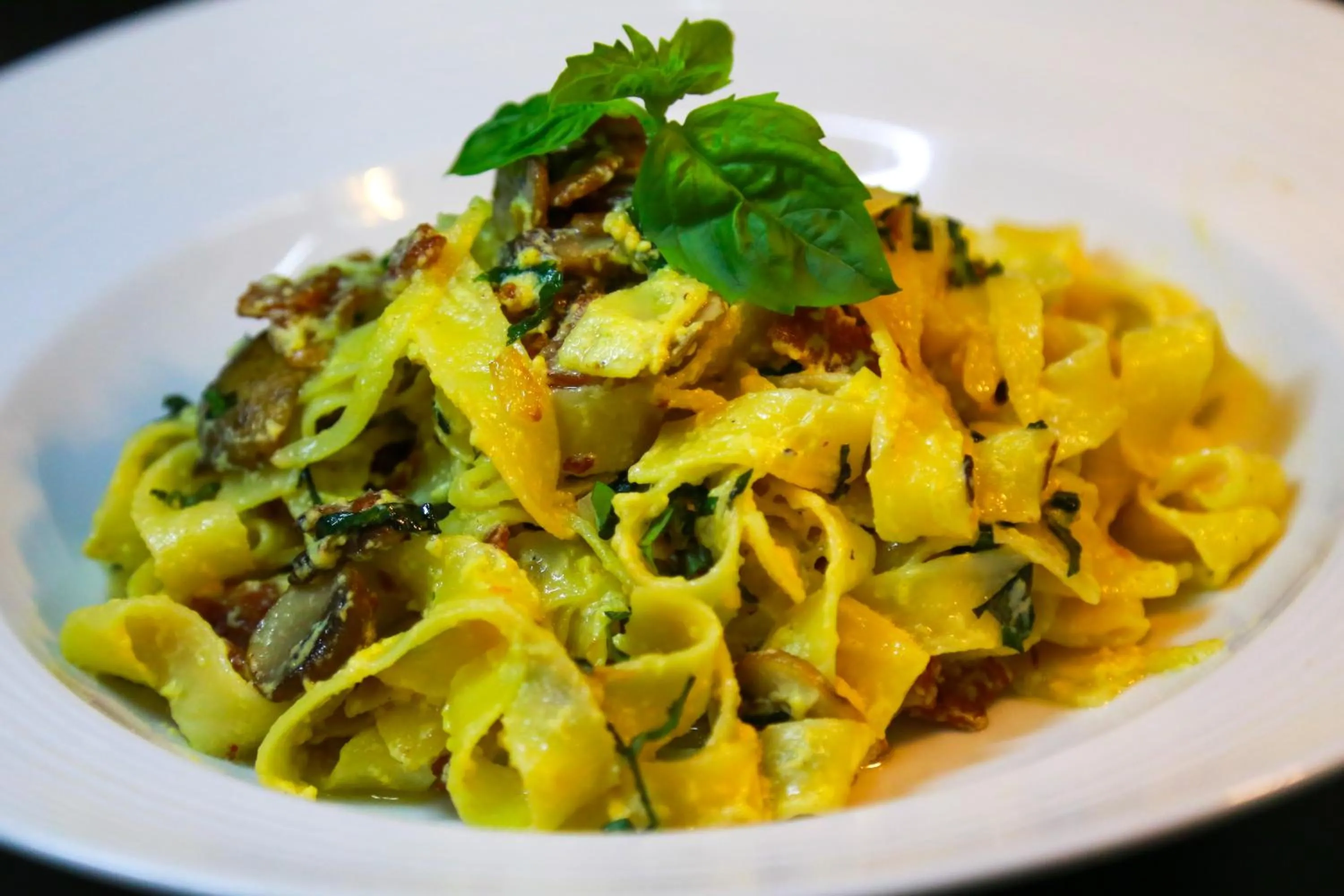 Restaurant/places to eat in Seahouse Bali Indah Beach Inn