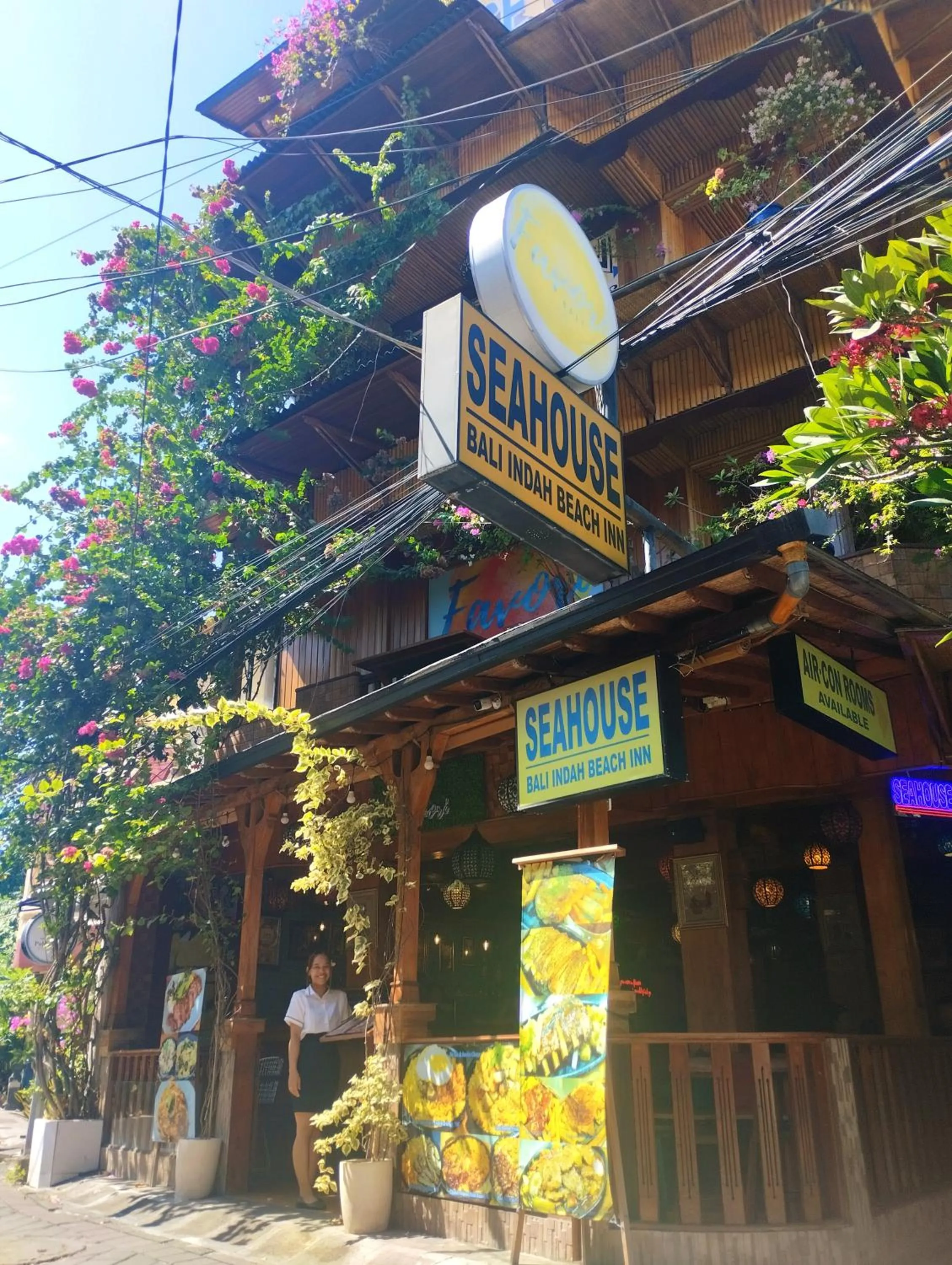 Property building in Seahouse Bali Indah Beach Inn