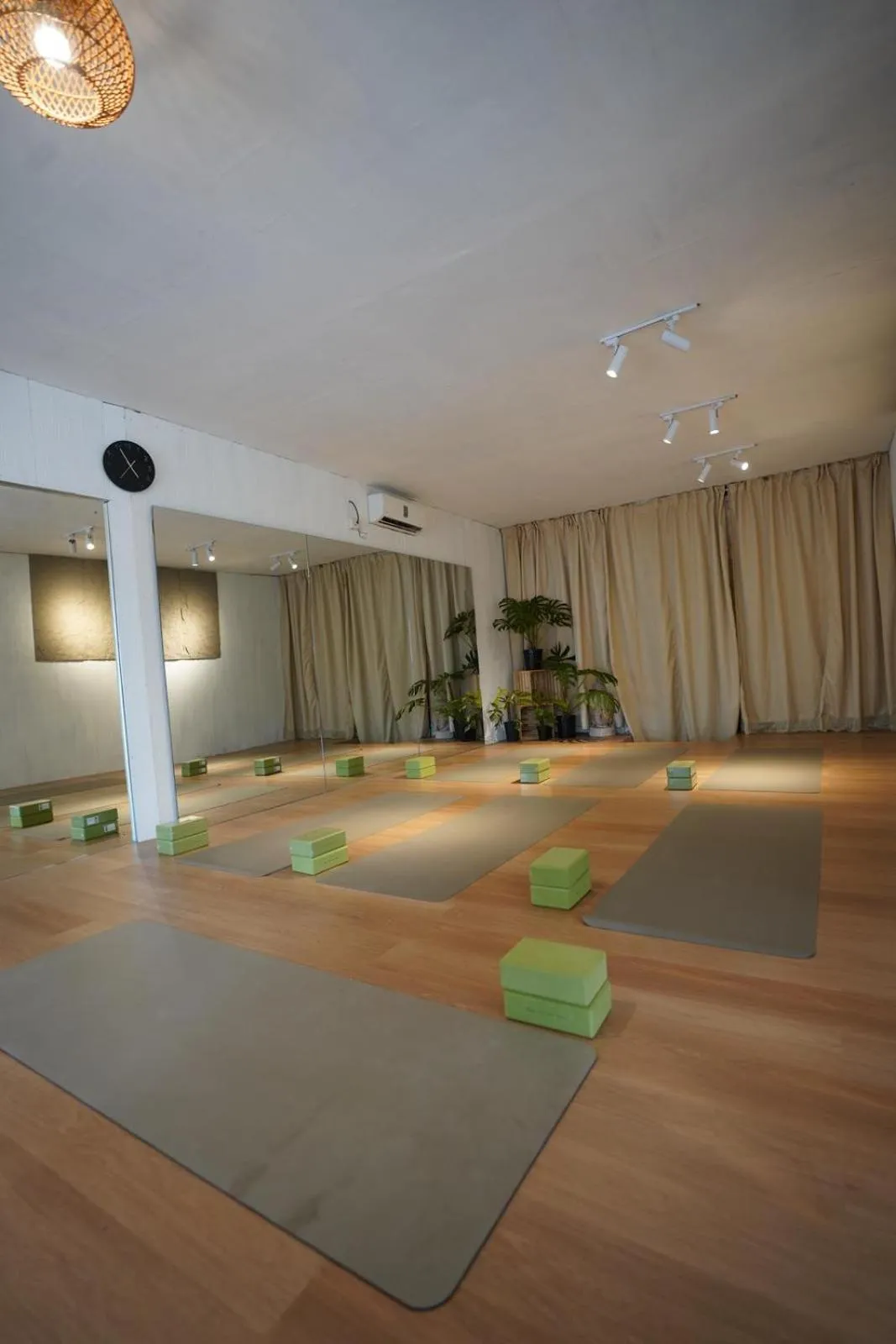 Activities in Seahouse Bali Indah Beach Inn