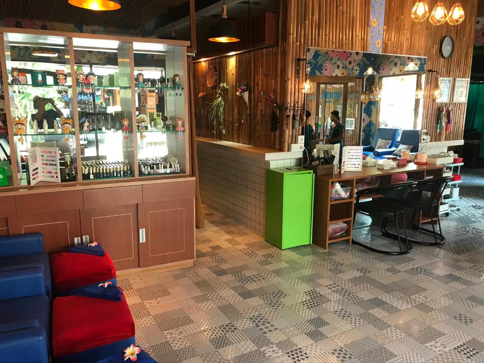 Massage in Seahouse Bali Indah Beach Inn