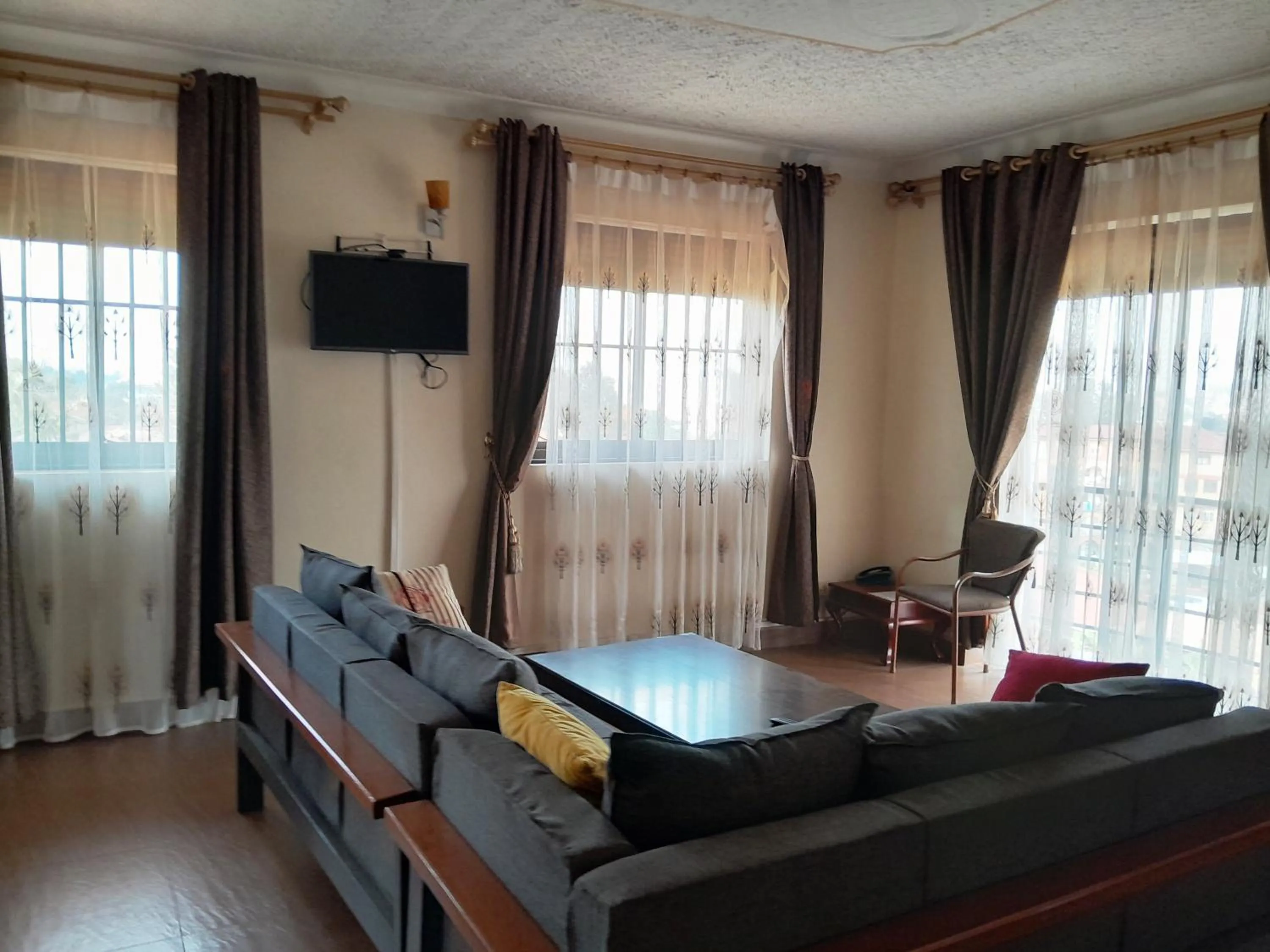 Olina Hotel and Apartments Kampala