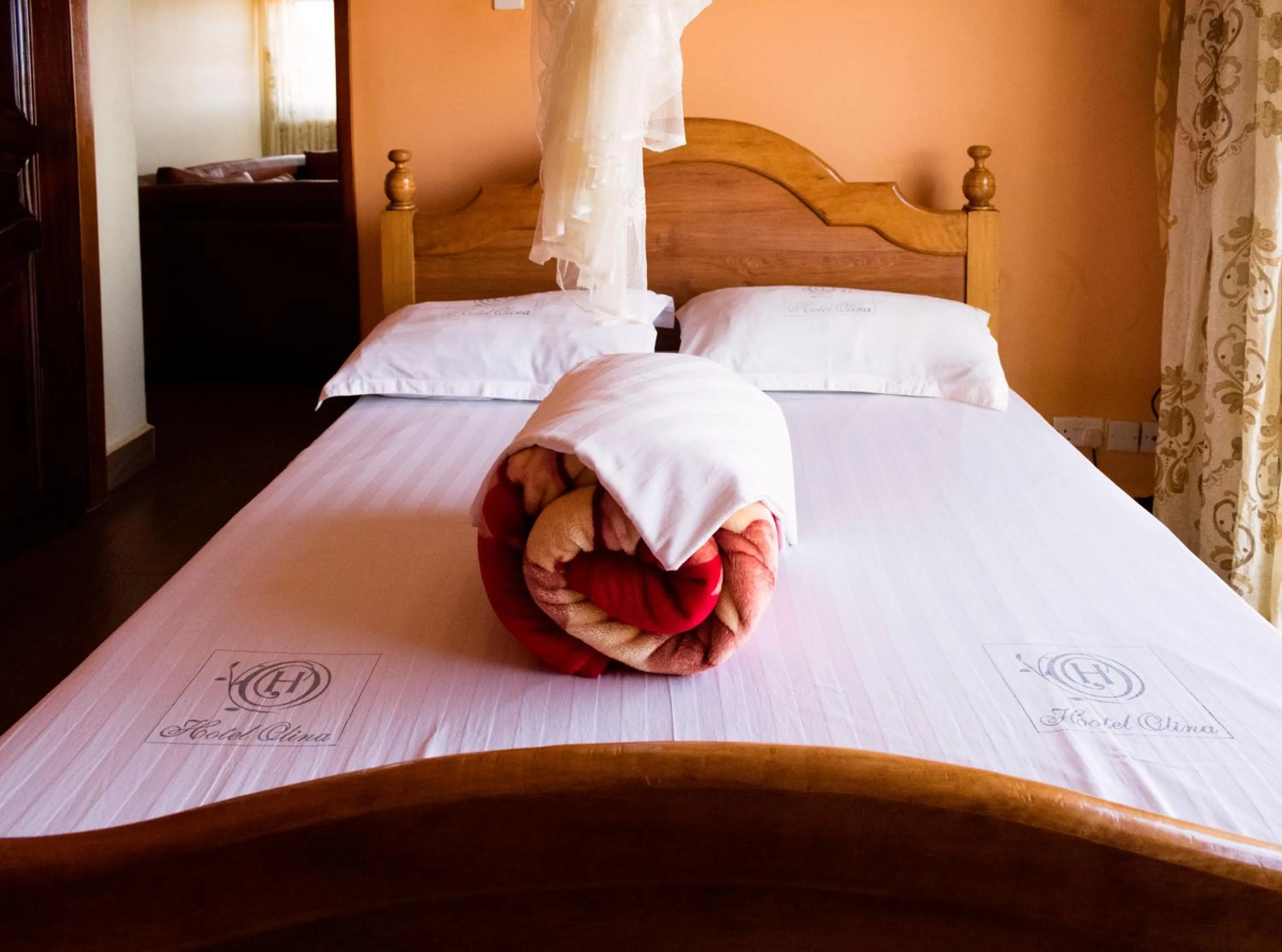 Bed in Olina Hotel and Apartments Kampala