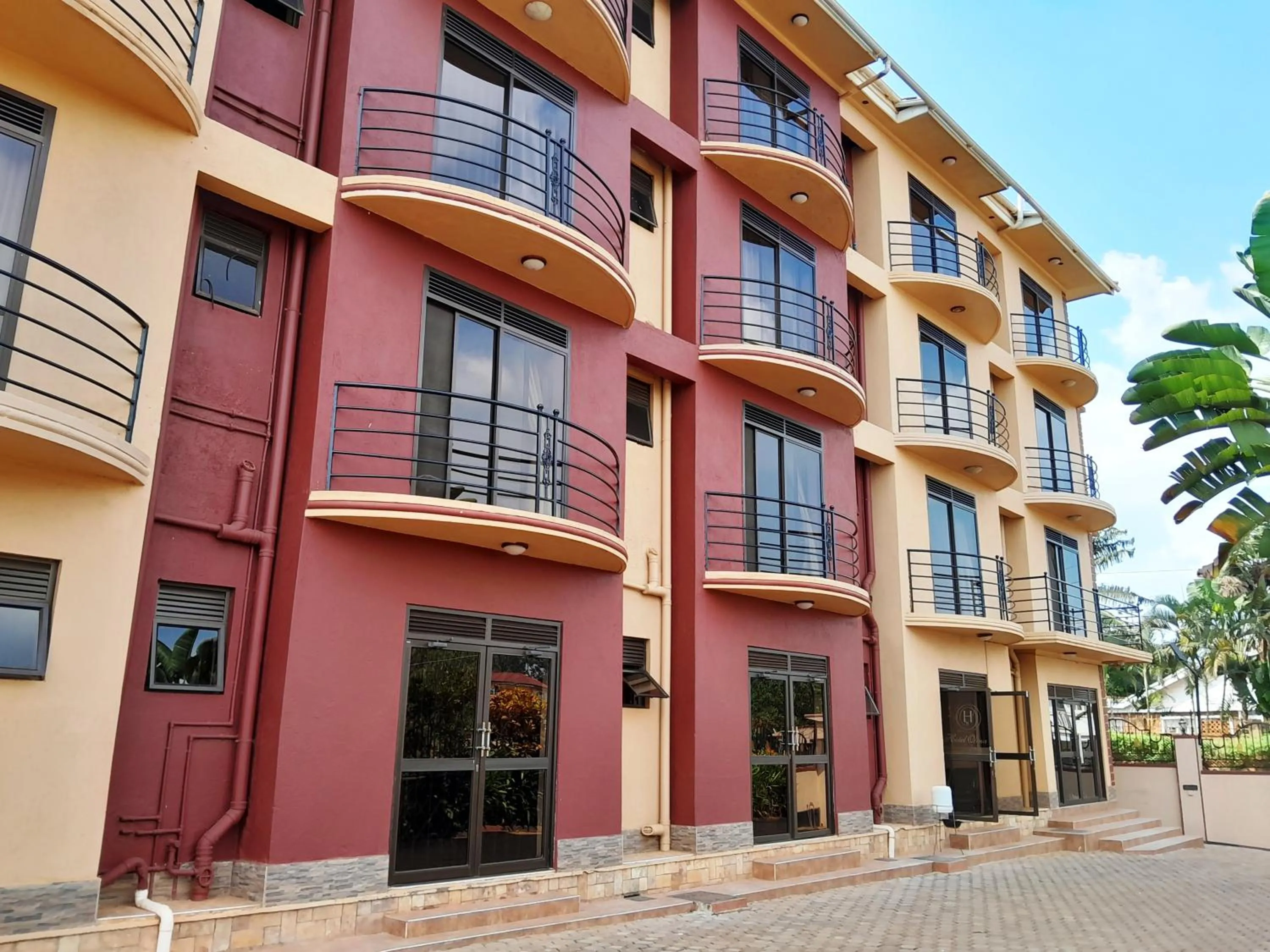 Olina Hotel and Apartments Kampala