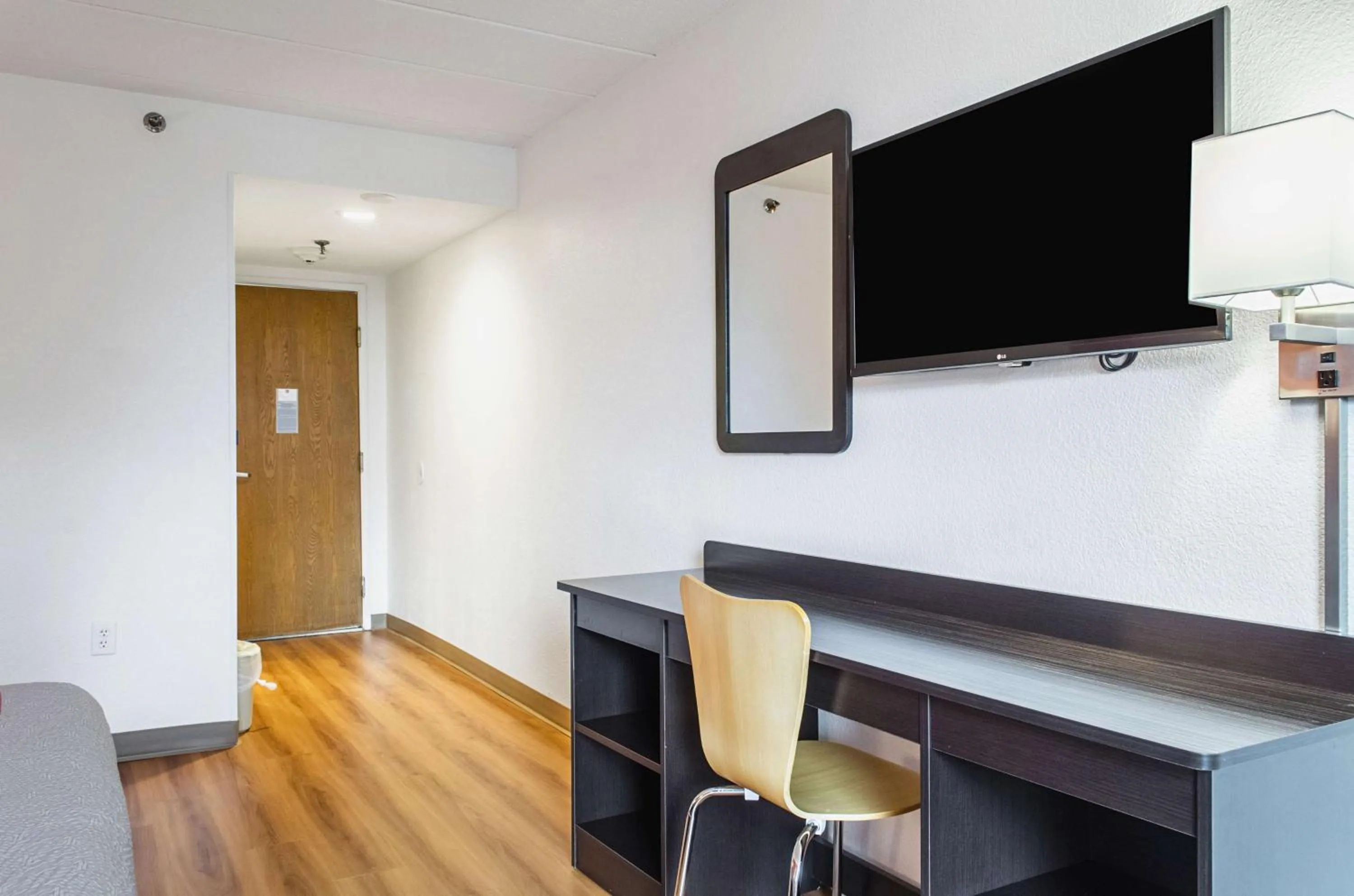 TV and multimedia in Motel 6-Brockton, MA