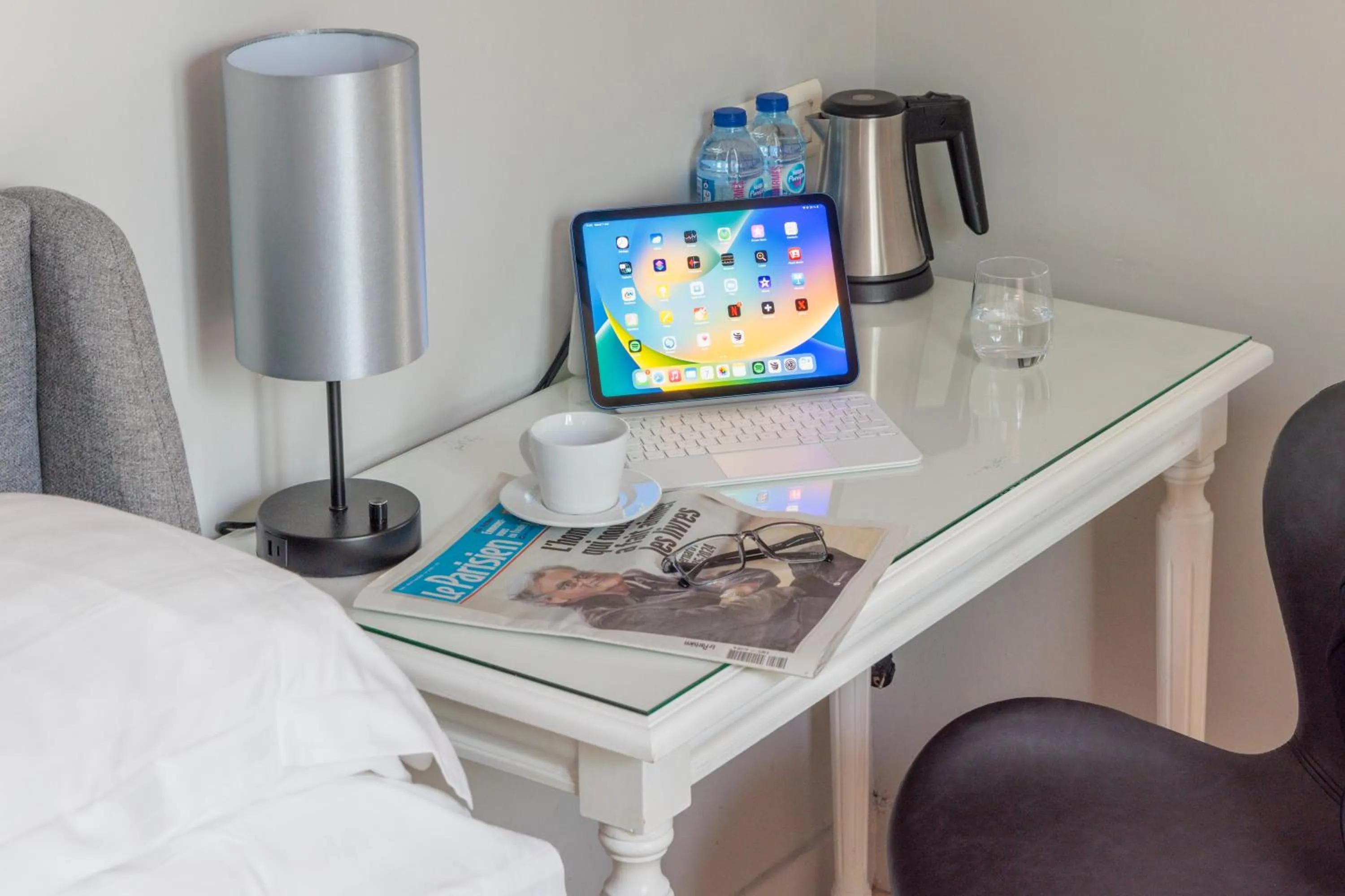 Bed in Hôtel Saint Martin Bastille