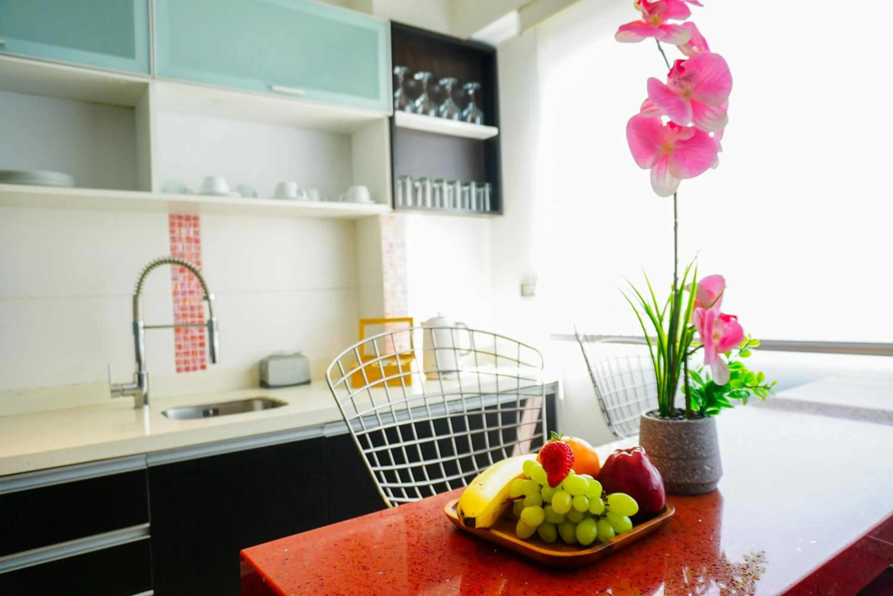 Kitchen or kitchenette in Apart Hotel Petit Palace Suites